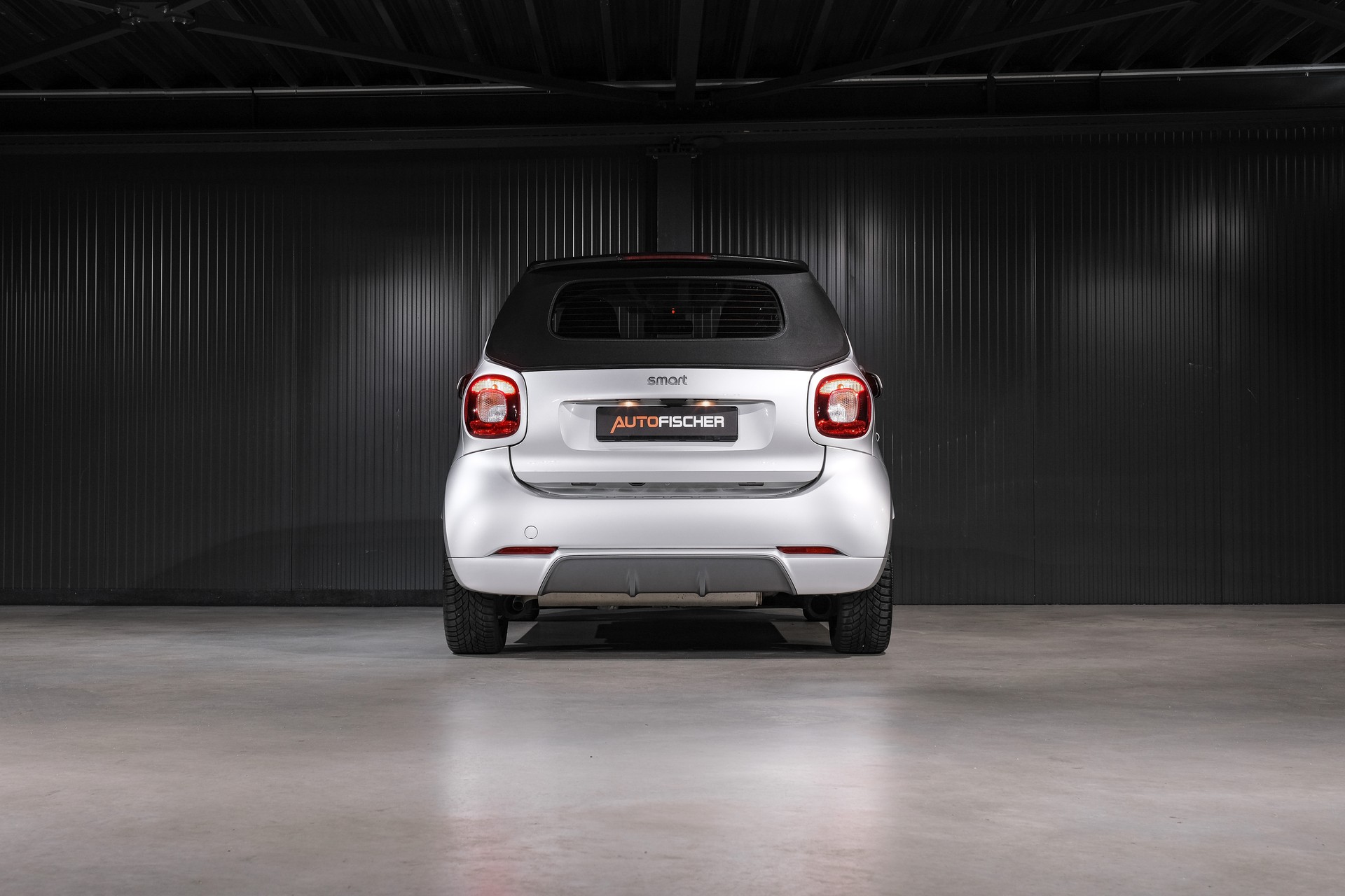 SMART Fortwo Urbanshadow Edition-image-5