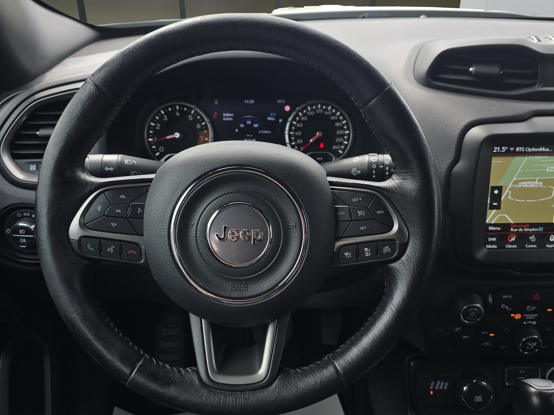 JEEP Renegade 1.3 Turbo S AWD-image-8