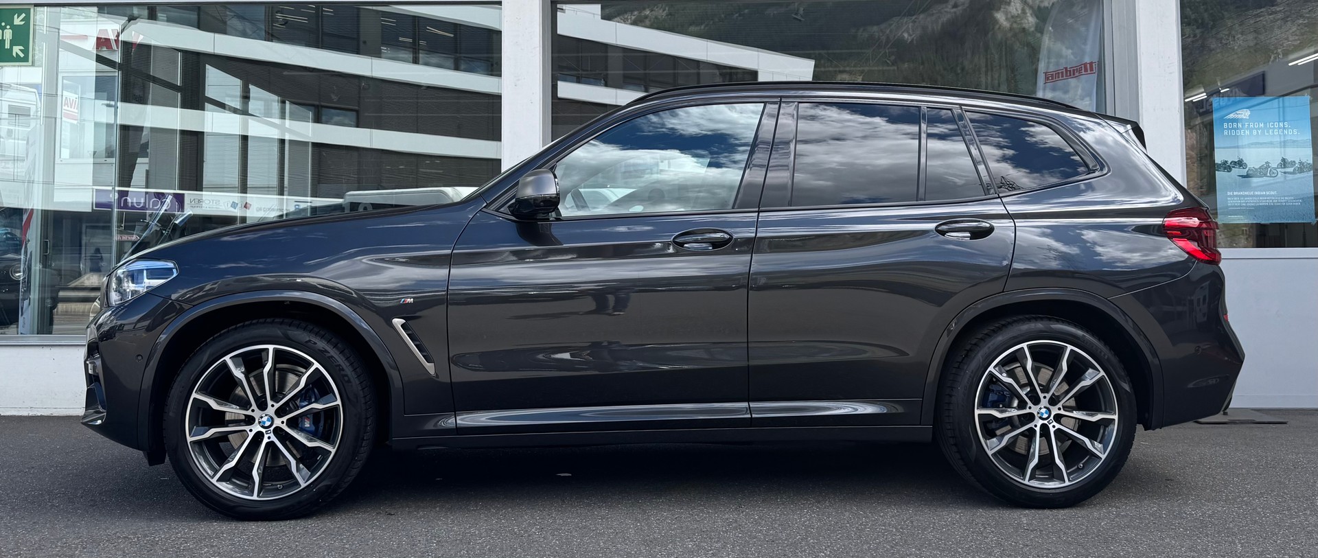 BMW X3 M40d Steptronic-showroom-element-2