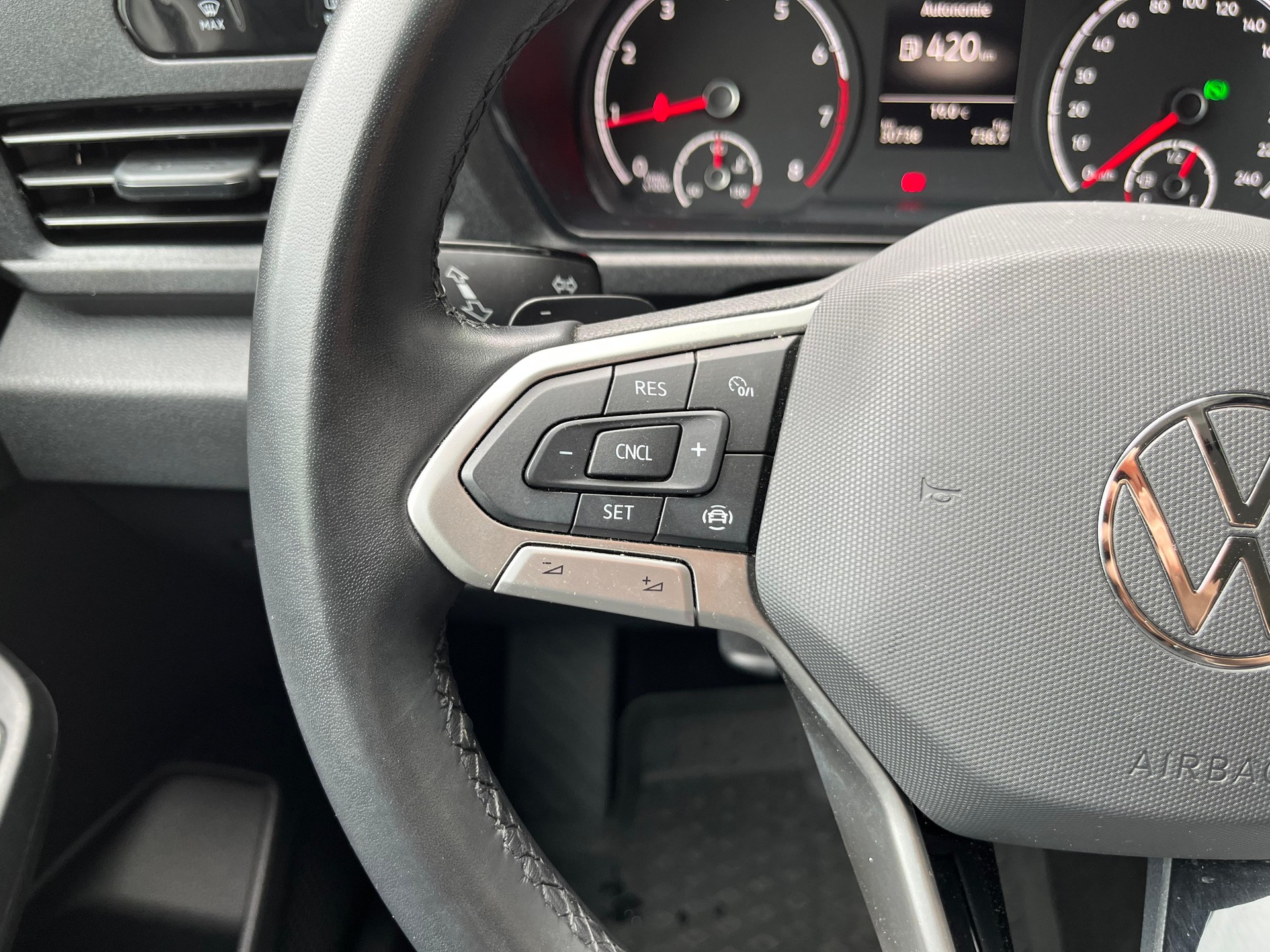 VW Caddy 1.5 TSI California DSG-image-13