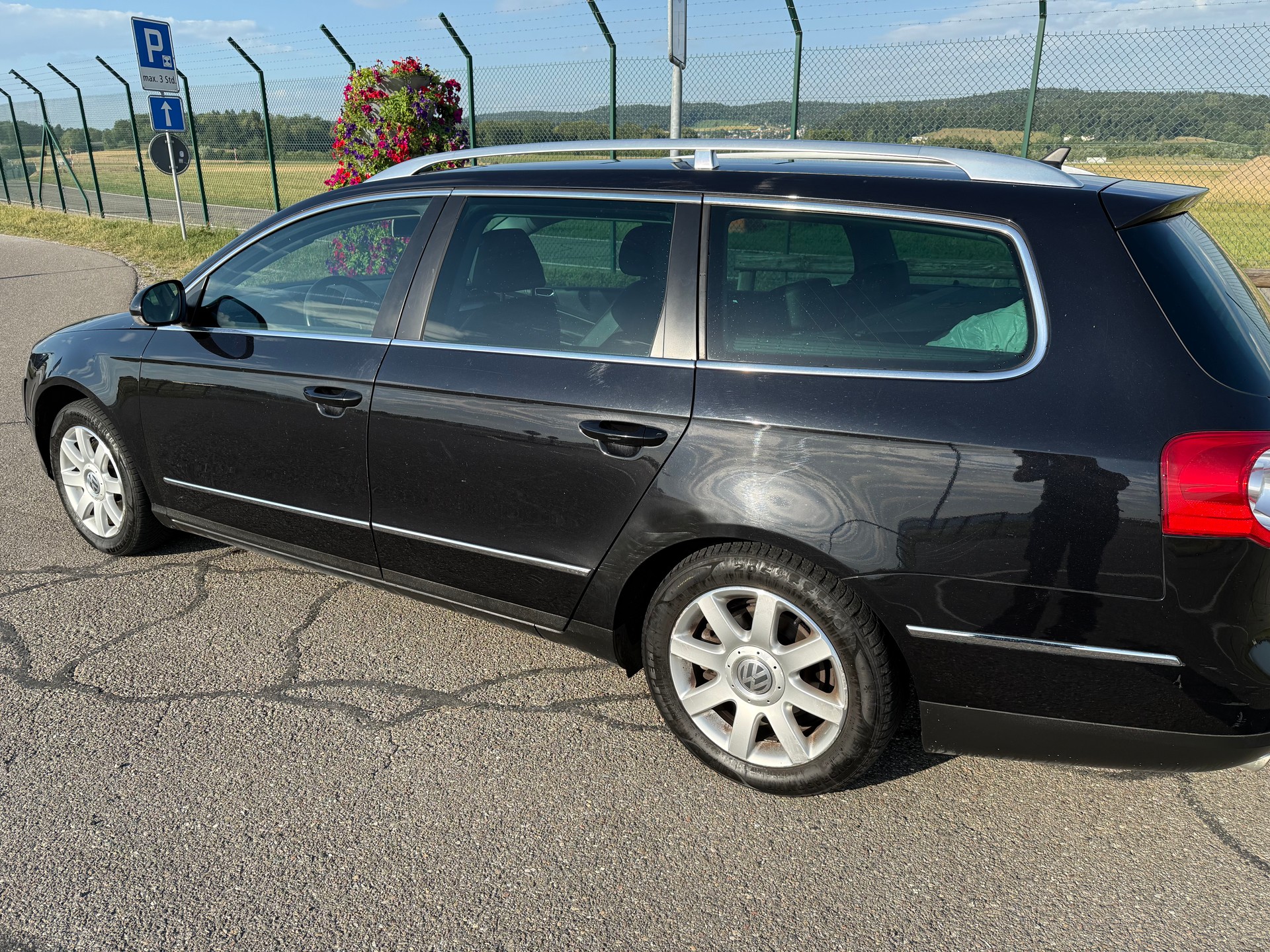 VW Passat Variant 2.0 TDI DSG AUTOMATIC