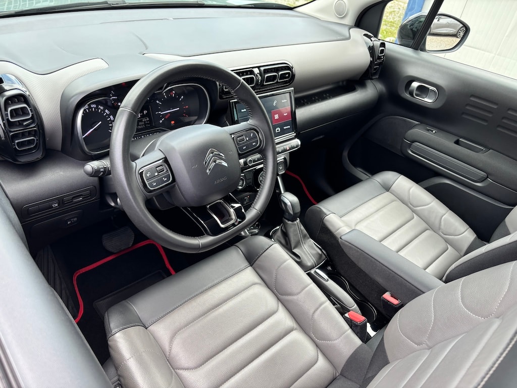 CITROEN C3 Aircross 1.2i PureTech Shine Pack EAT6-image-8