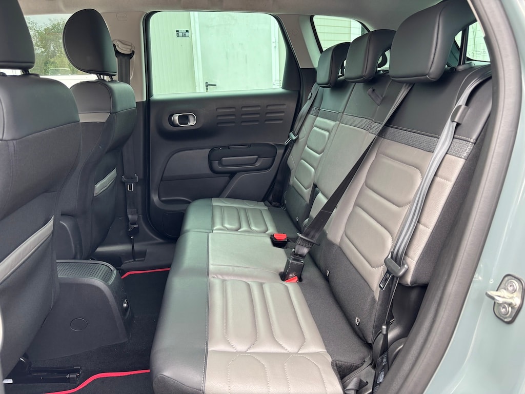CITROEN C3 Aircross 1.2i PureTech Shine Pack EAT6-image-13
