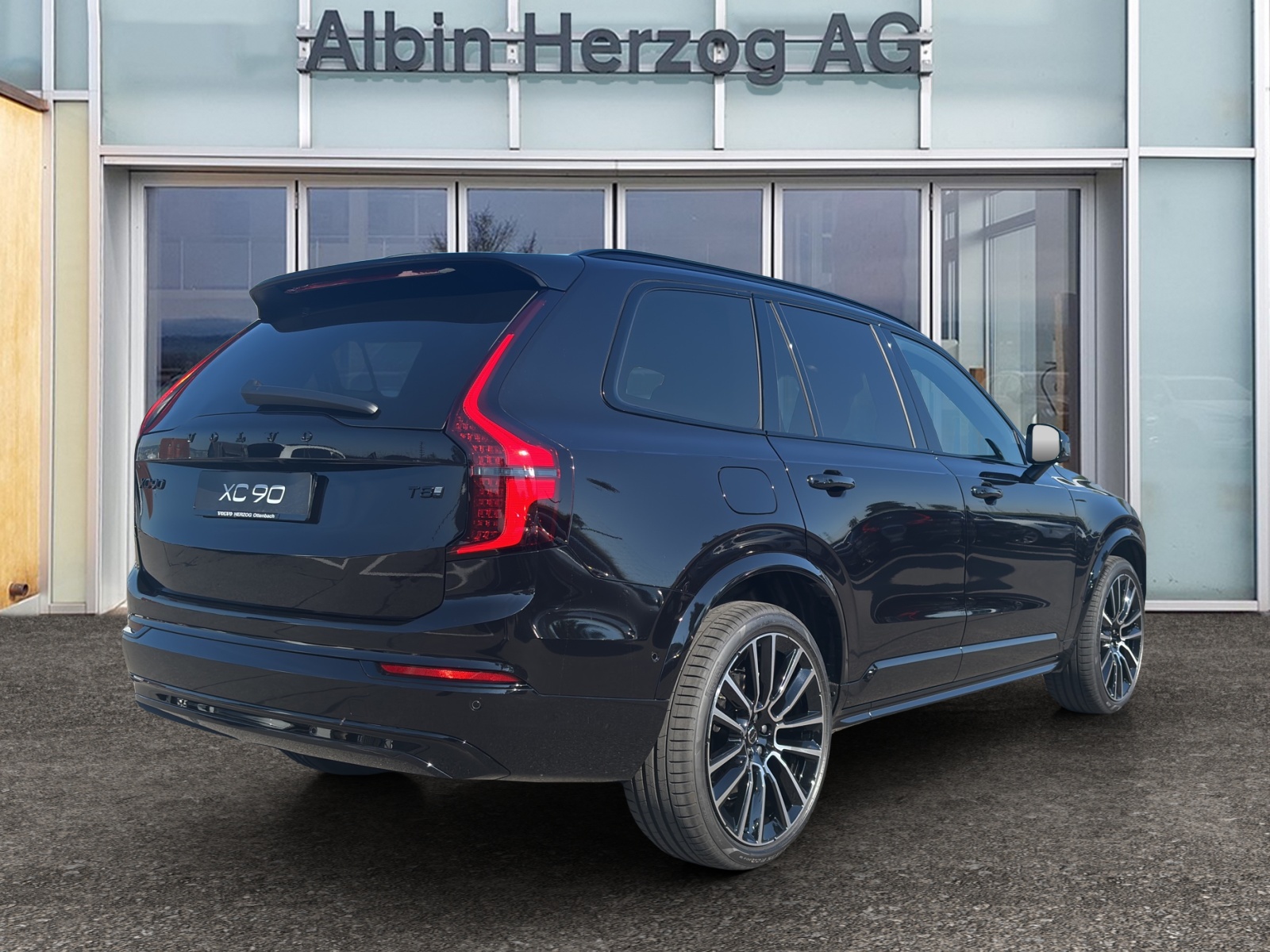 VOLVO XC90 2.0 T8 TE Black Edition eAWD-showroom-element-3