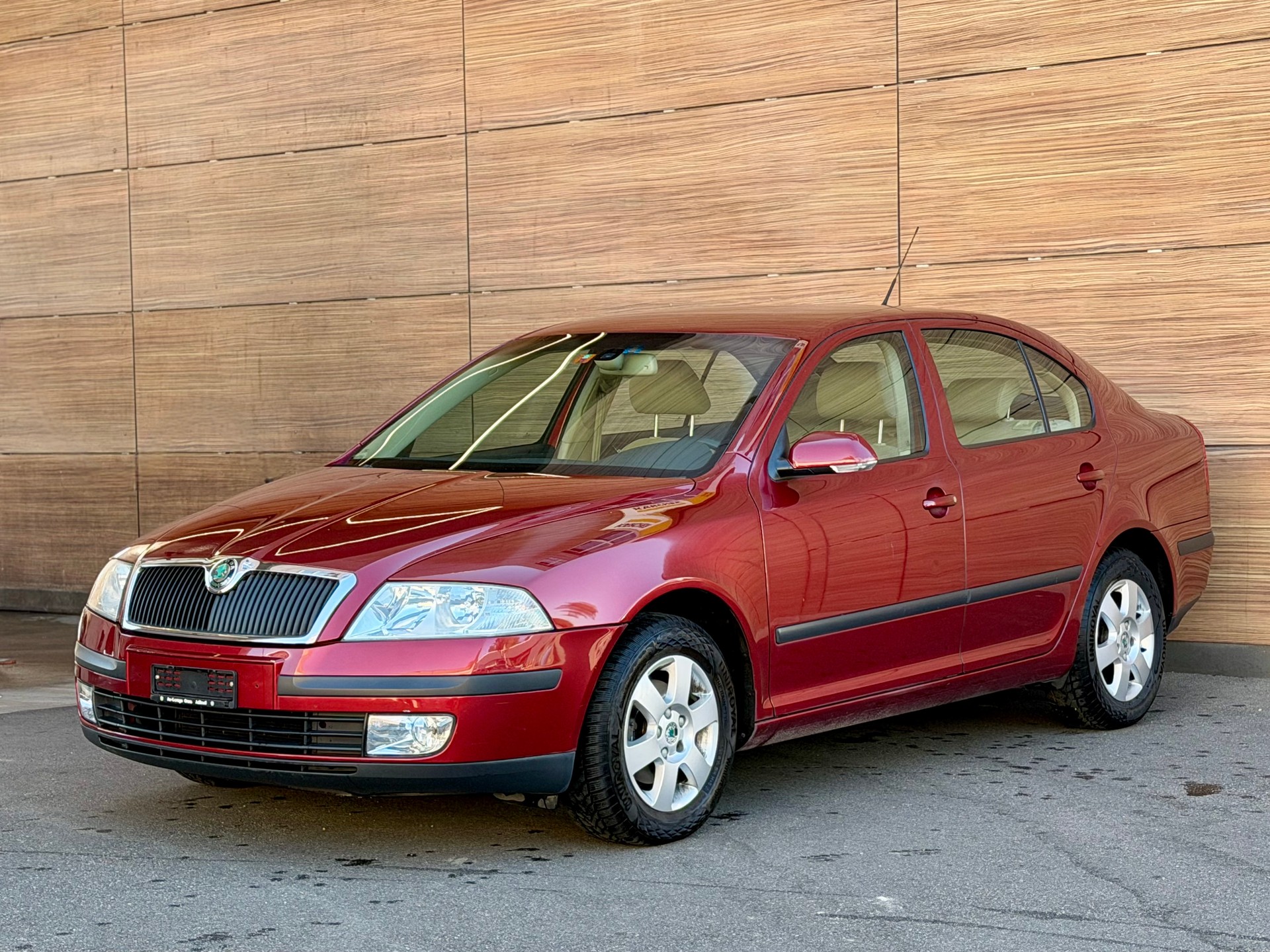 SKODA Octavia 1.6 FSI Elegance