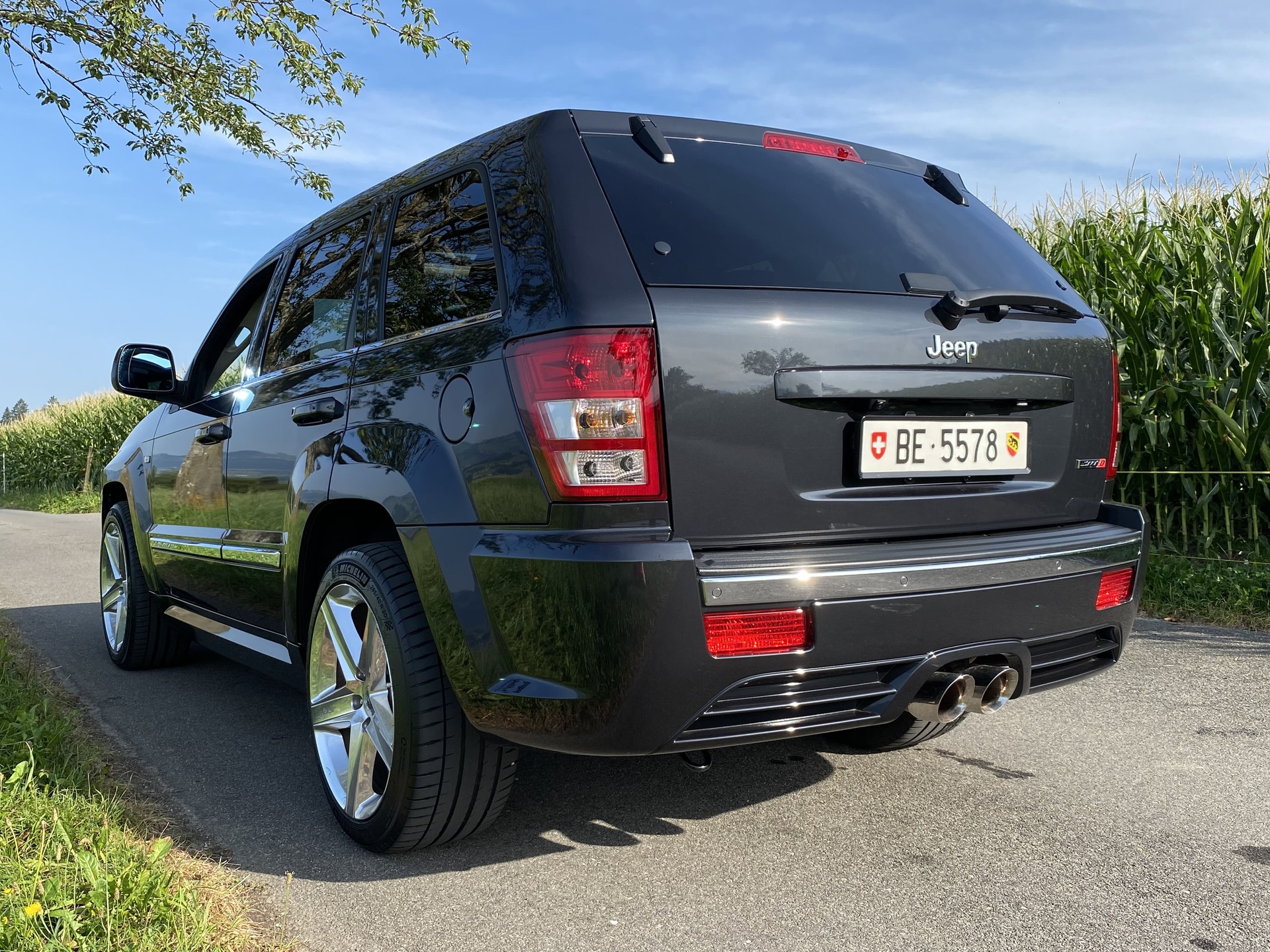 JEEP SRT8
