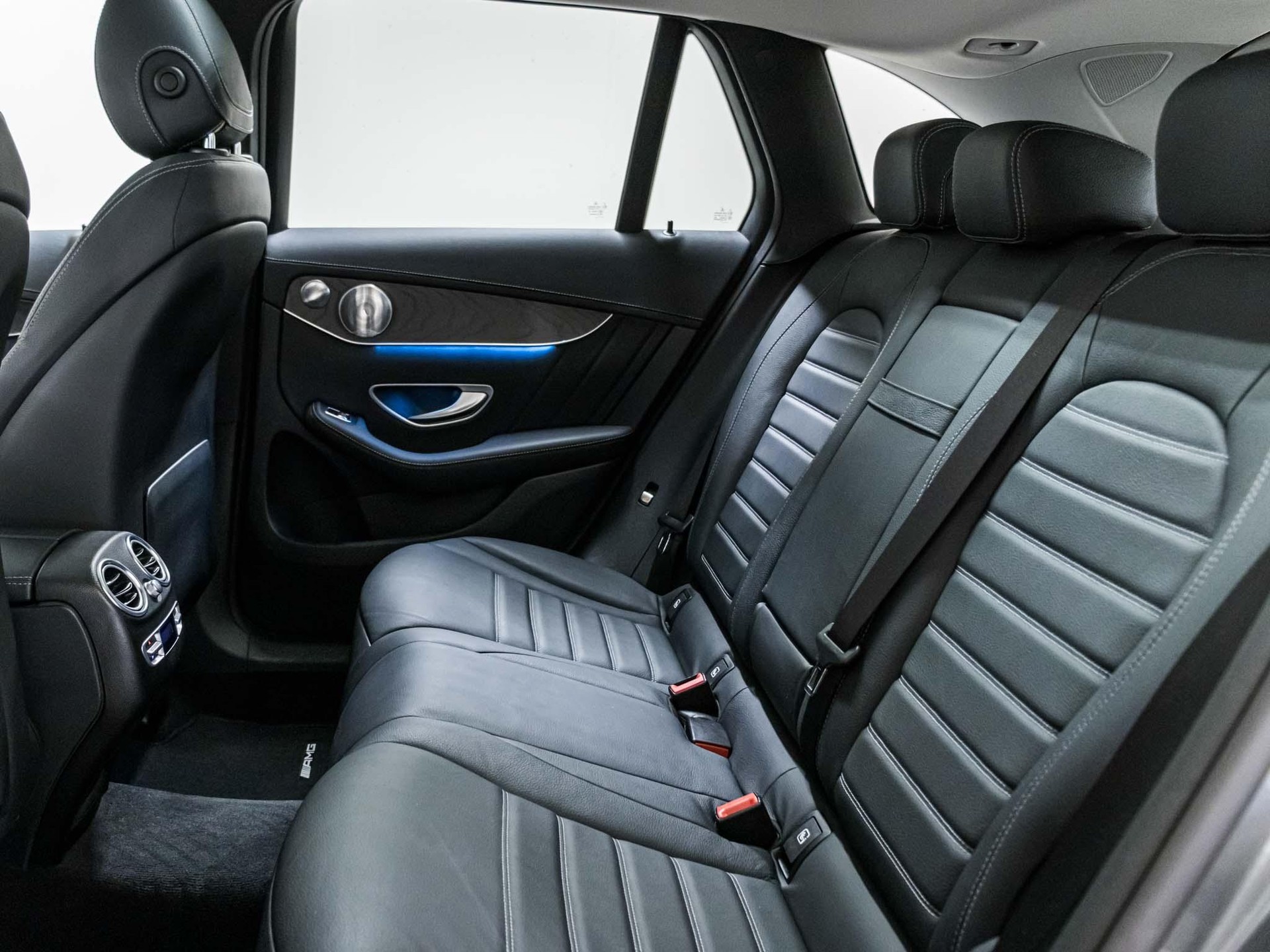 MERCEDES-BENZ GLC 350 d 4MATIC-image-7