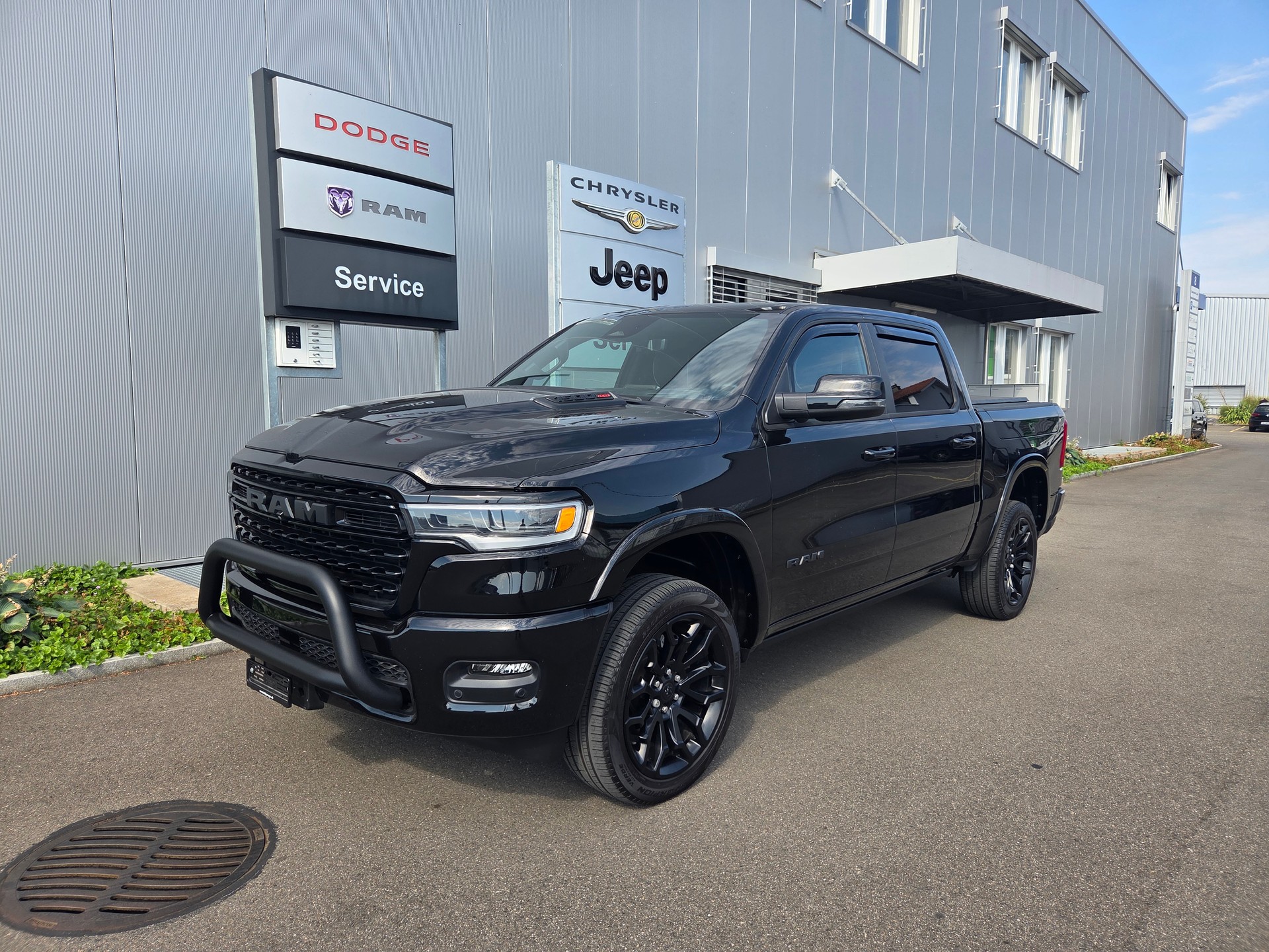 DODGE Ram 1500 3.0 I6 Hurricane Limited Night Edition 548 PS / 3.5T AHK-showroom-element-1