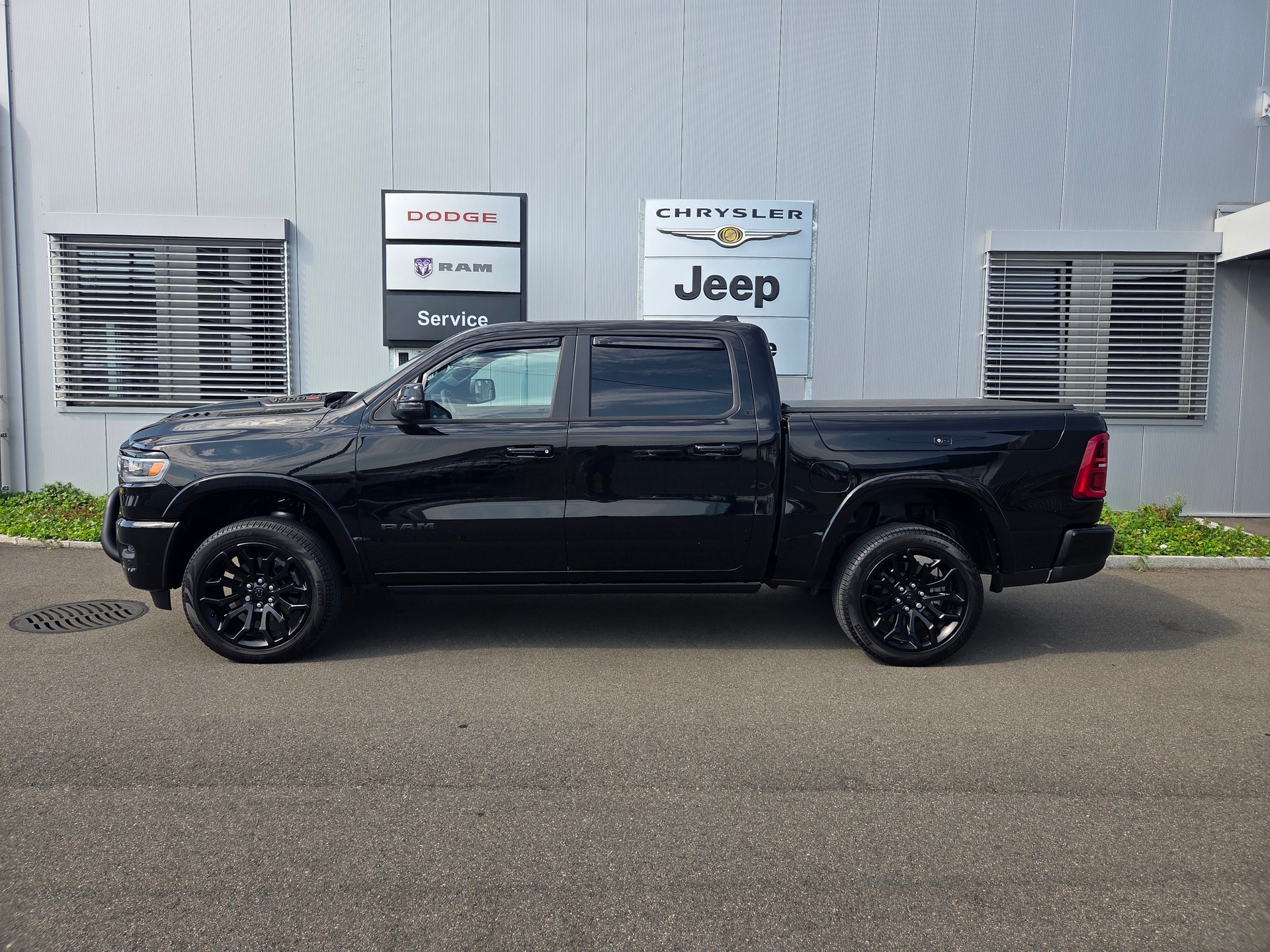 DODGE Ram 1500 3.0 I6 Hurricane Limited Night Edition 548 PS / 3.5T AHK