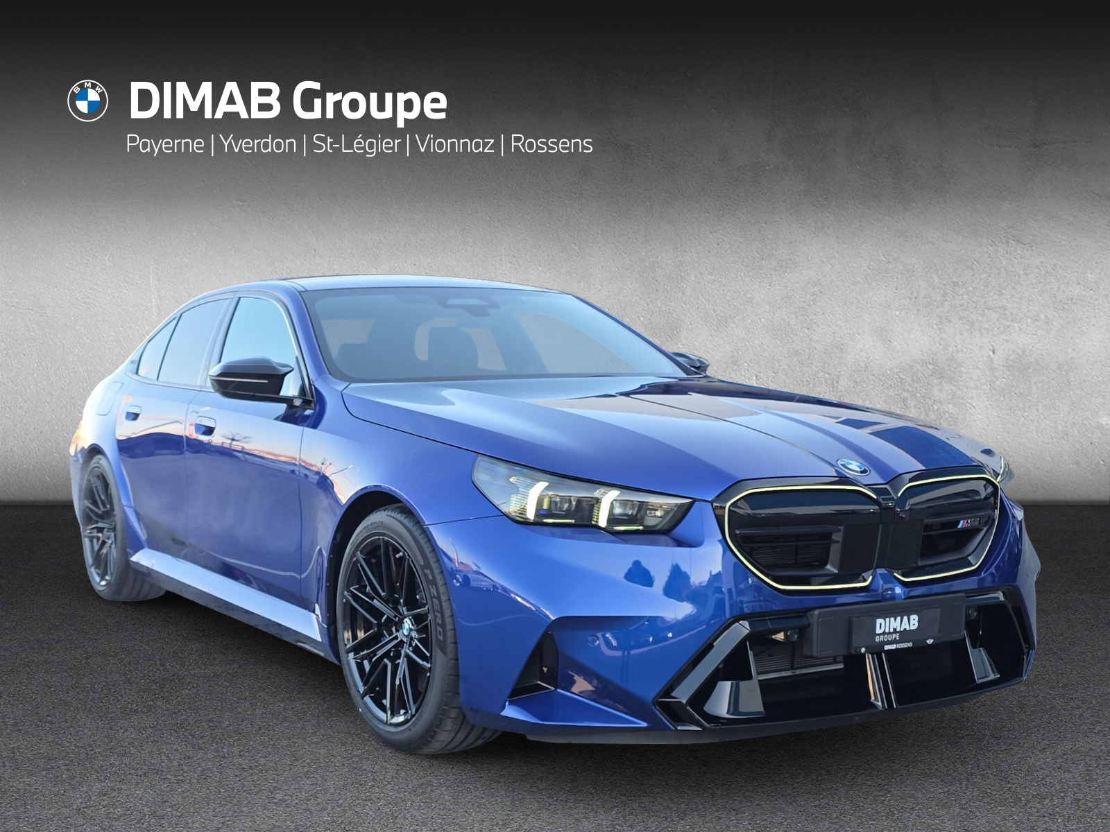 BMW M5 xDrive-showroom-element-1