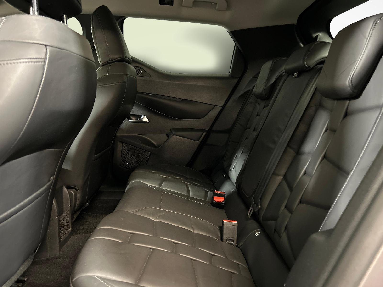 DS AUTOMOBILES 3 Crossback E-Tense So Chic-image-4