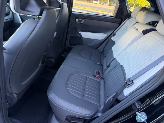 KIA Seltos 1.6 T-GDi GT-Line 2WD-image-7