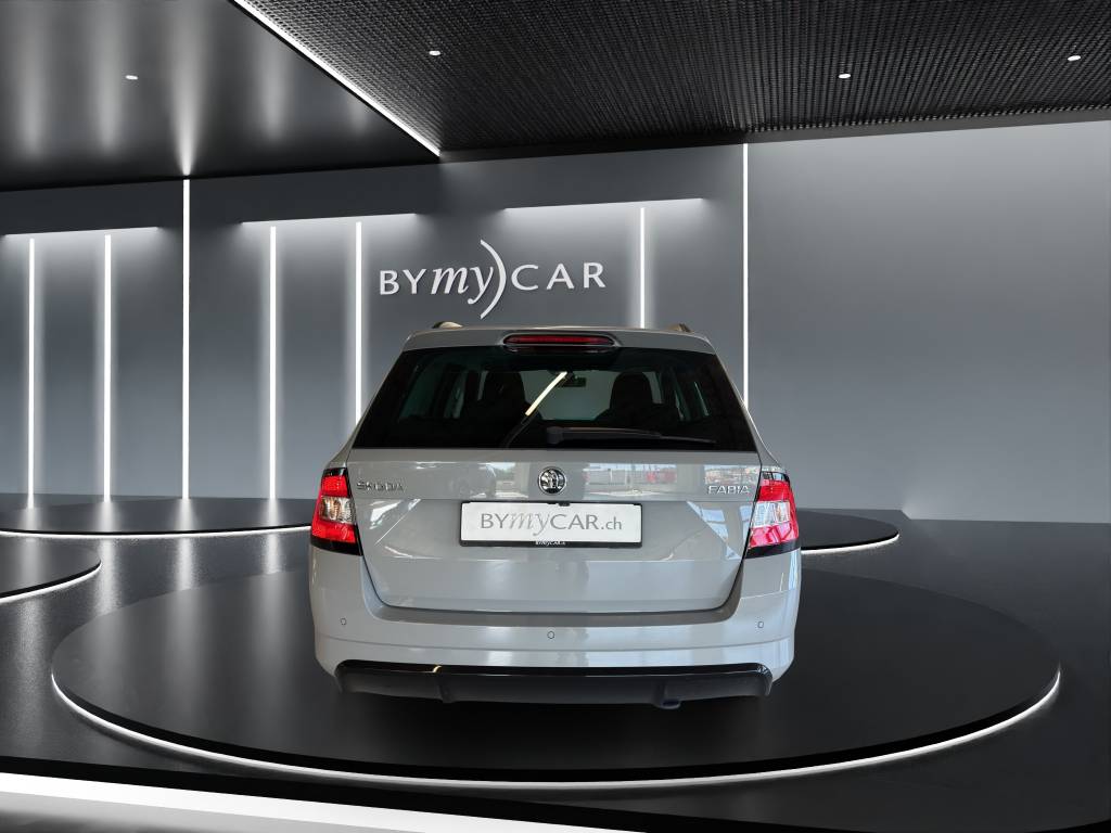 SKODA Fabia 1.0 TSI Monte Carlo DSG-image-3
