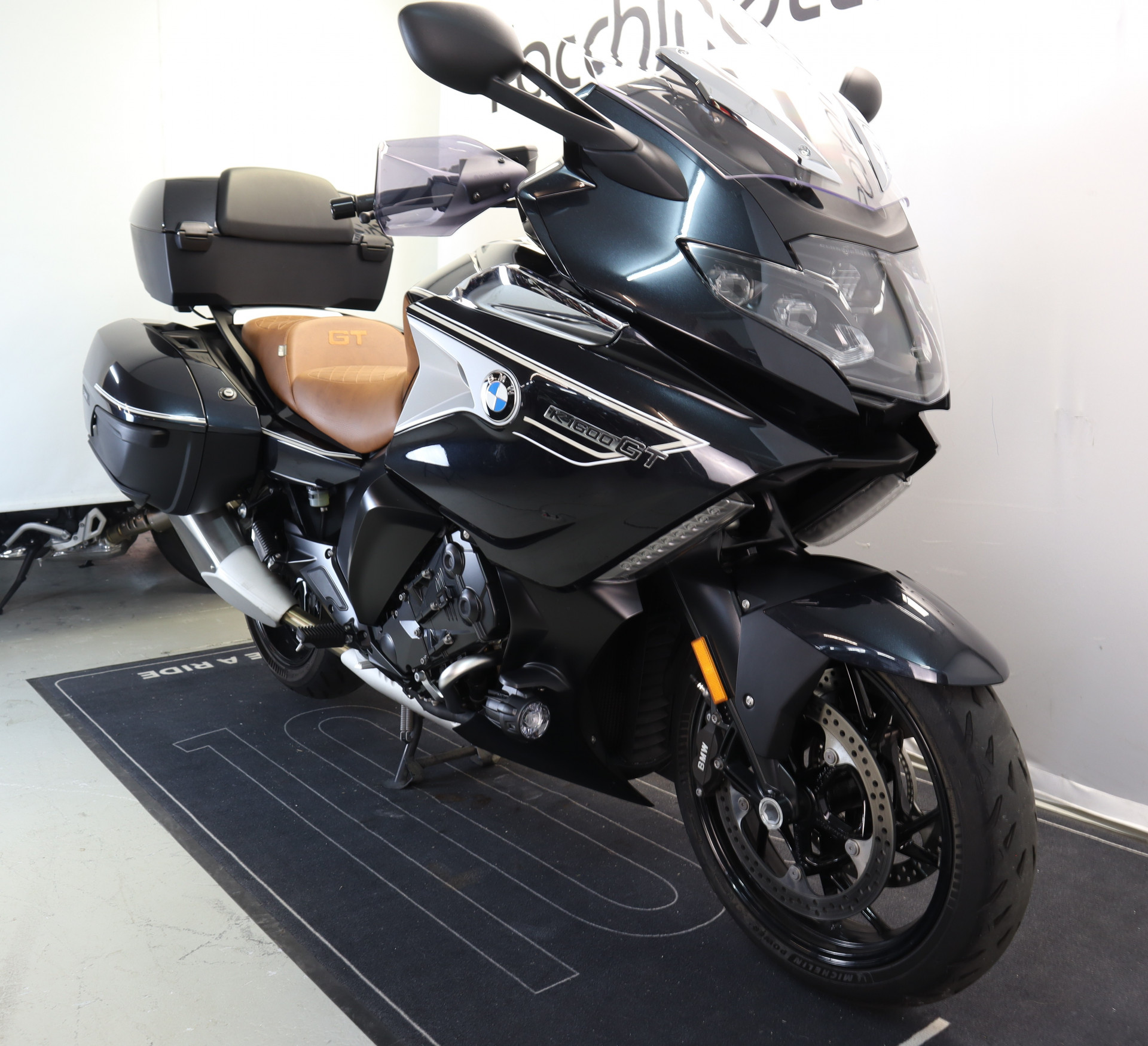 BMW K 1600 GT ** Garantie Constructeur jusqu'en 2028 **-image-3