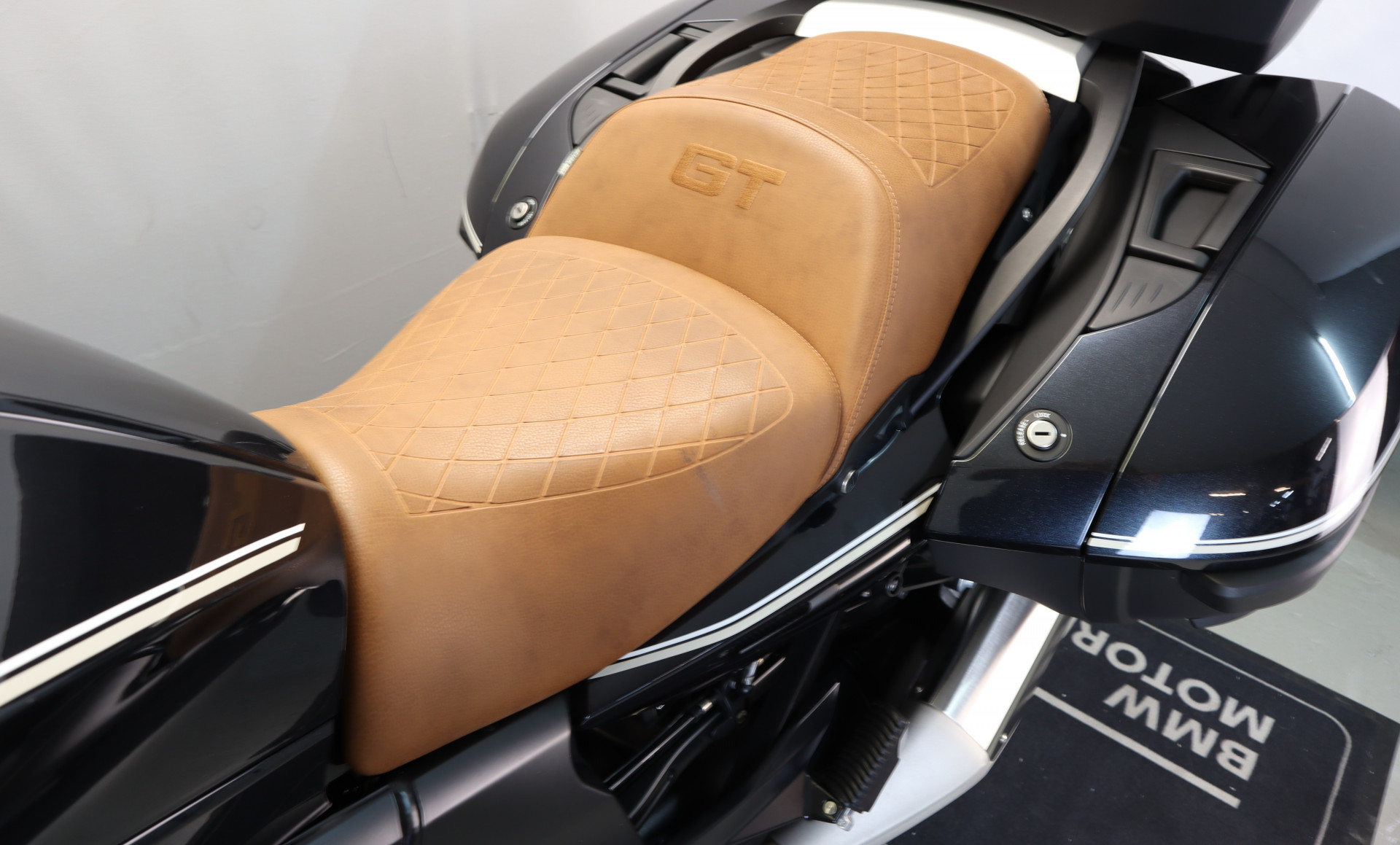 BMW K 1600 GT ** Garantie Constructeur jusqu'en 2028 **-image-4