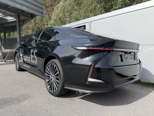 LEXUS ES 350e Excellence-image-3