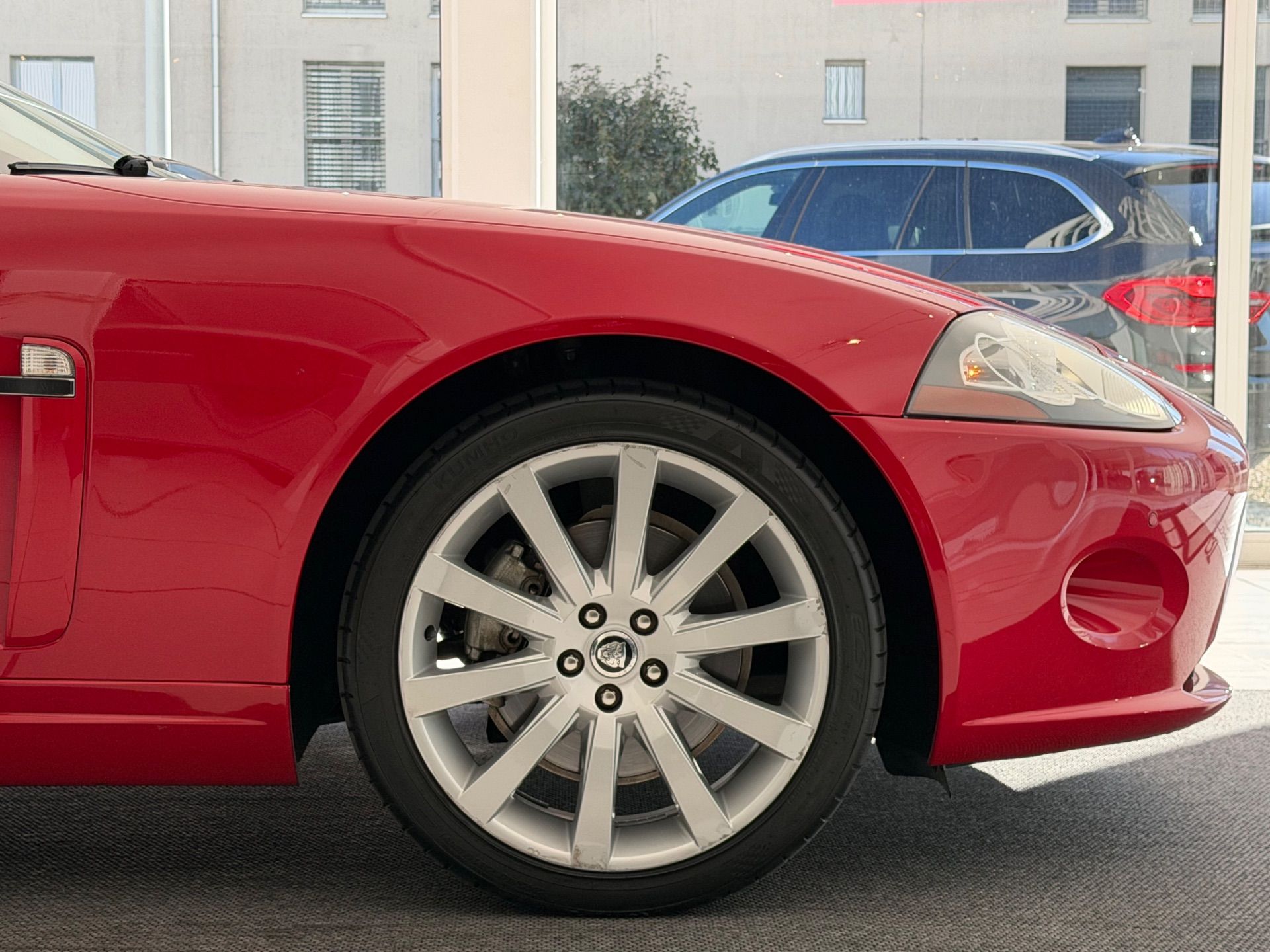 JAGUAR XK 4.2 V8 Automatic **TOP Zustand**-image-4