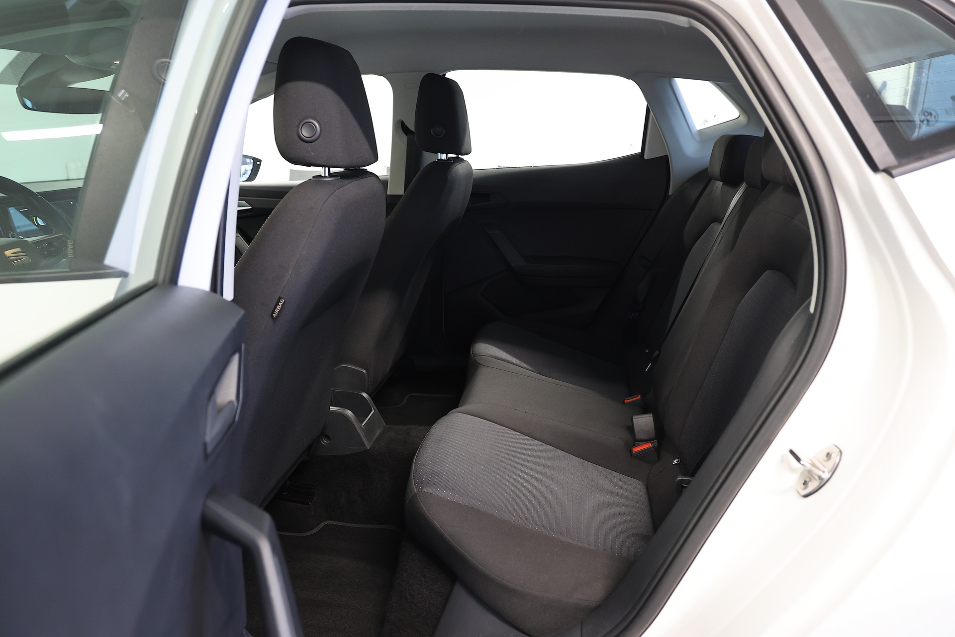 SEAT Ibiza 1.0 TSI 115 FR-Line-image-13