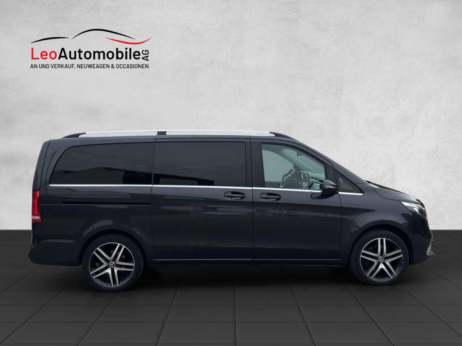 MERCEDES-BENZ V 300 d extralang Swiss Edition 4Matic 9G-Tronic-image-5