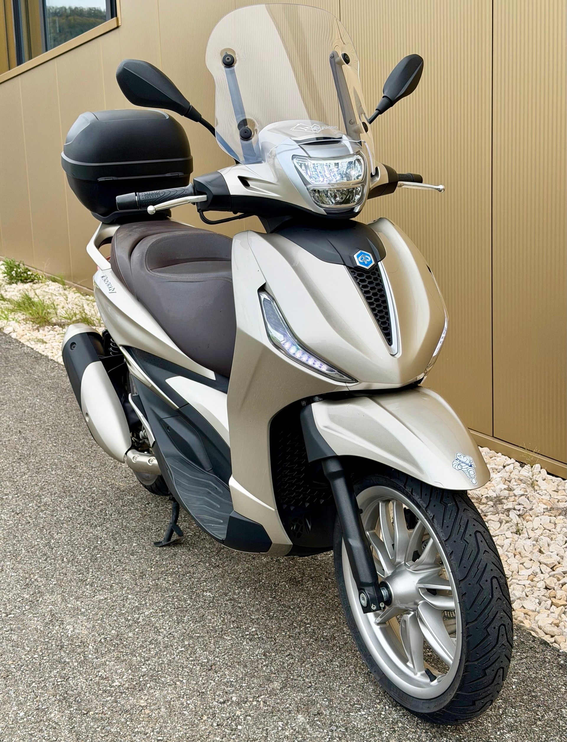 PIAGGIO Beverly 300-image-0