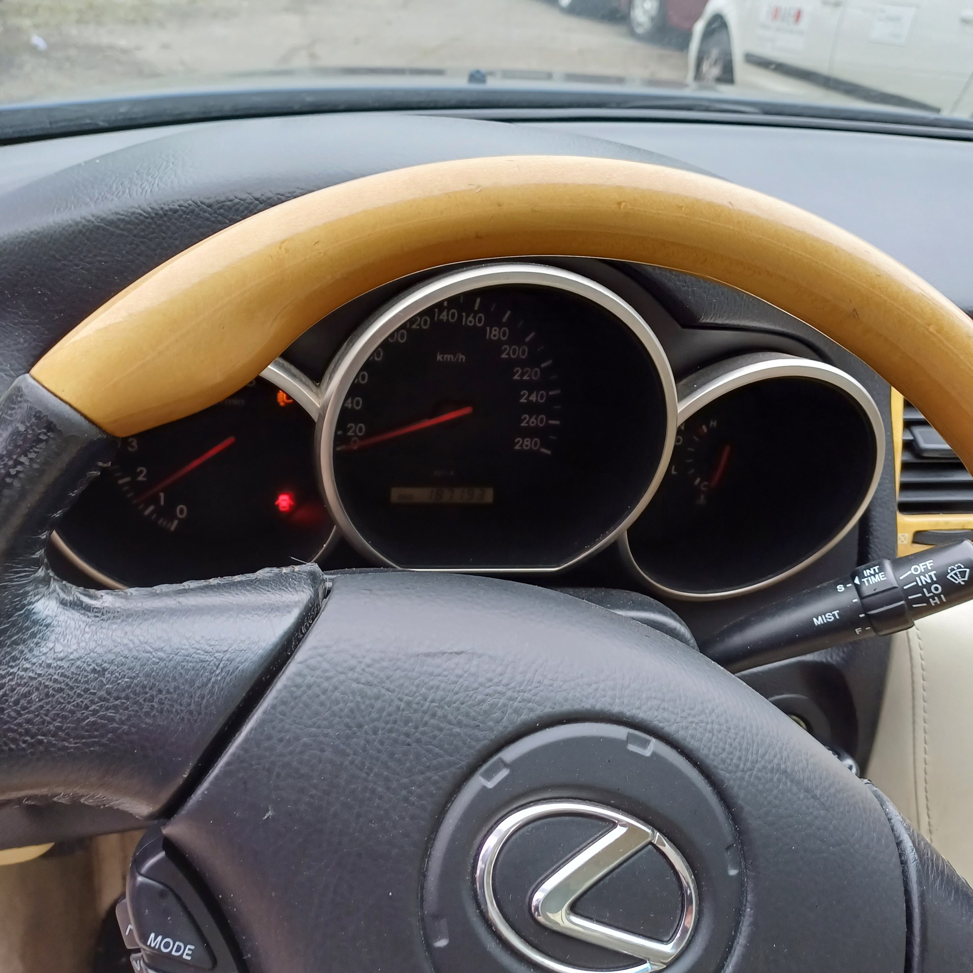 LEXUS SC 430 Automatic-image-5
