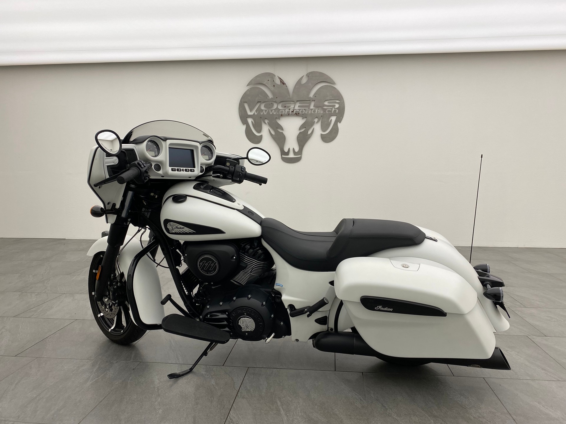 INDIAN Chieftain Dark Horse