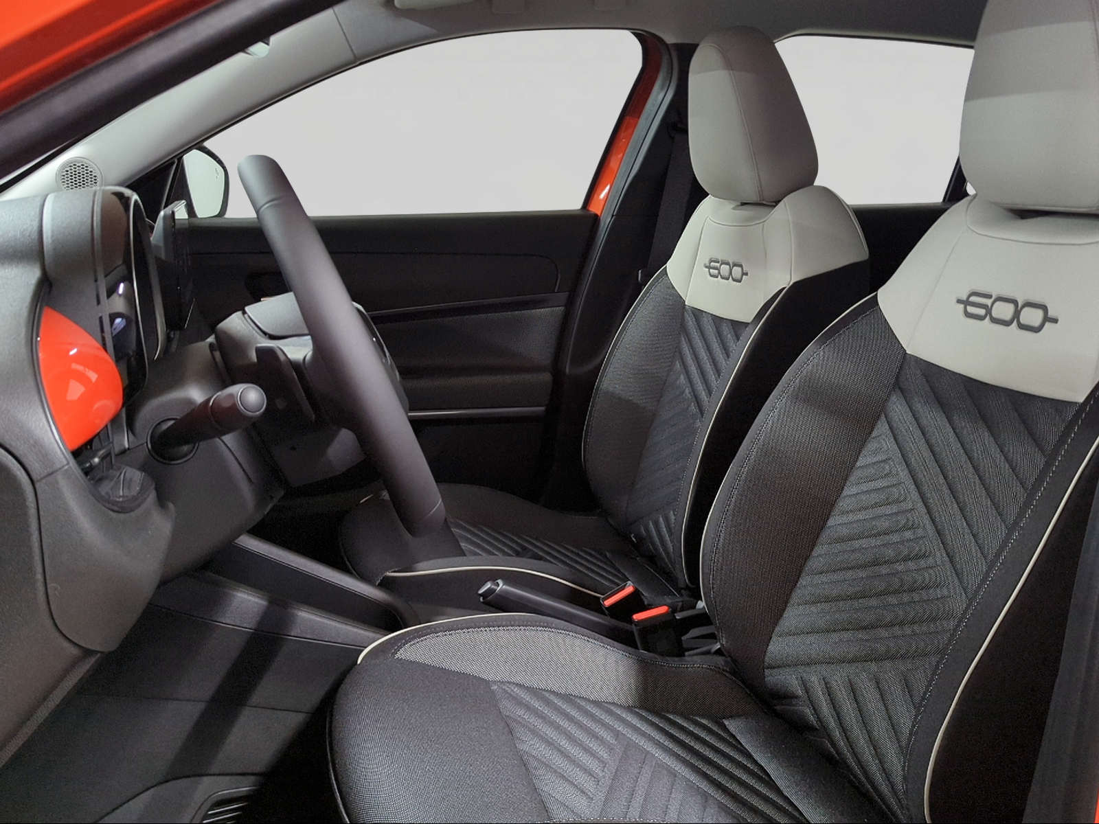FIAT 600h MildHybrid Cult 145 PS-image-6