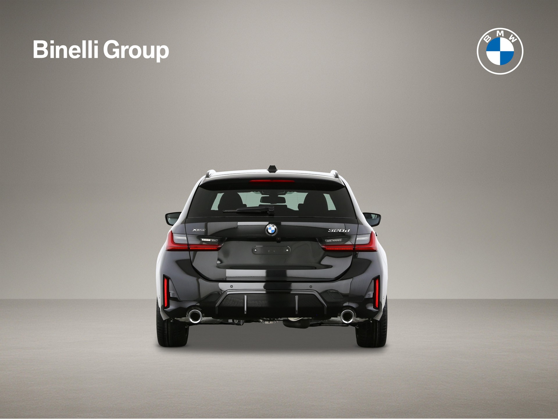 BMW 320d xDrive Touring M Sport-showroom-element-3