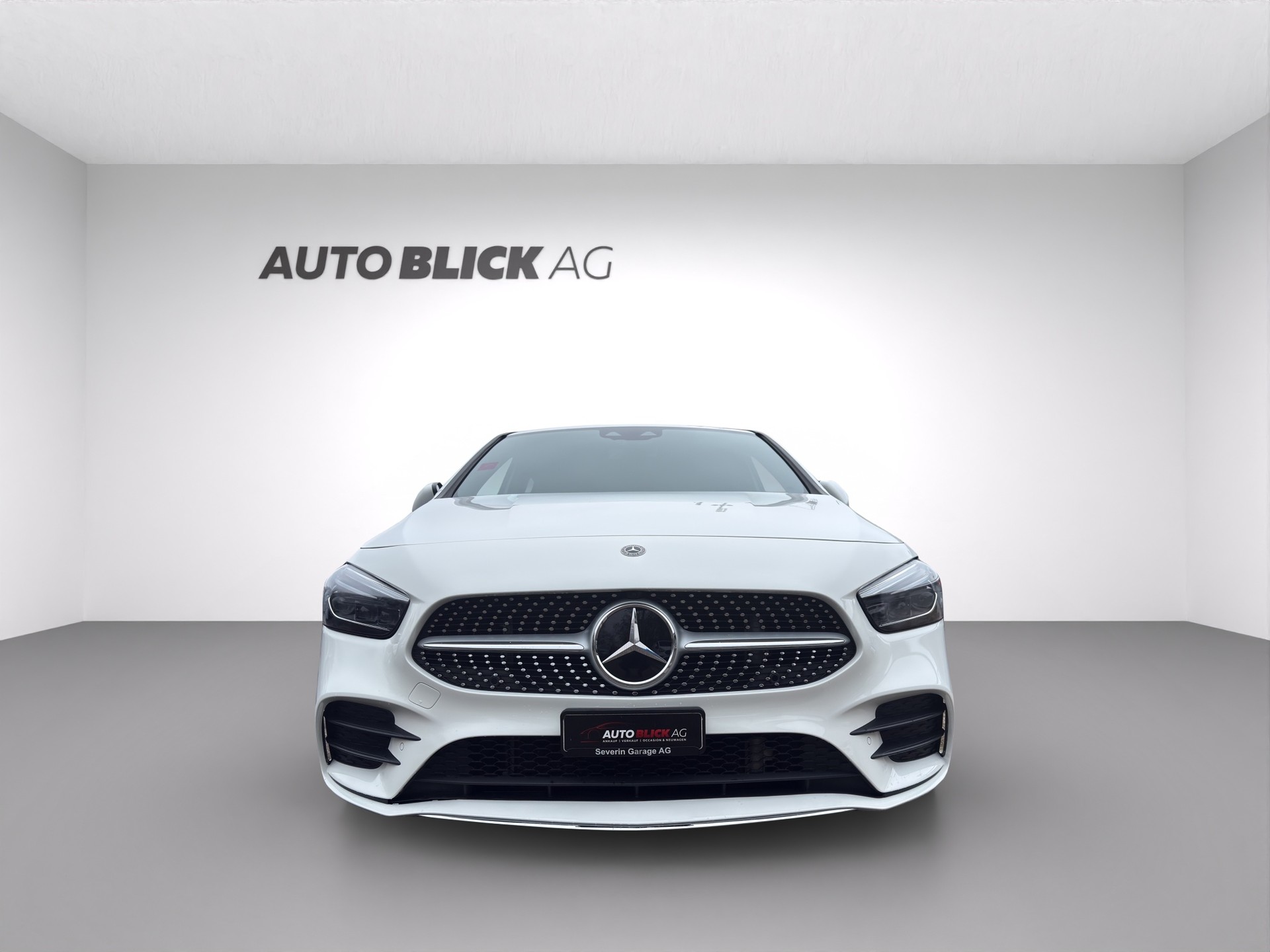 MERCEDES-BENZ B 250 4Matic AMG Line-showroom-element-2