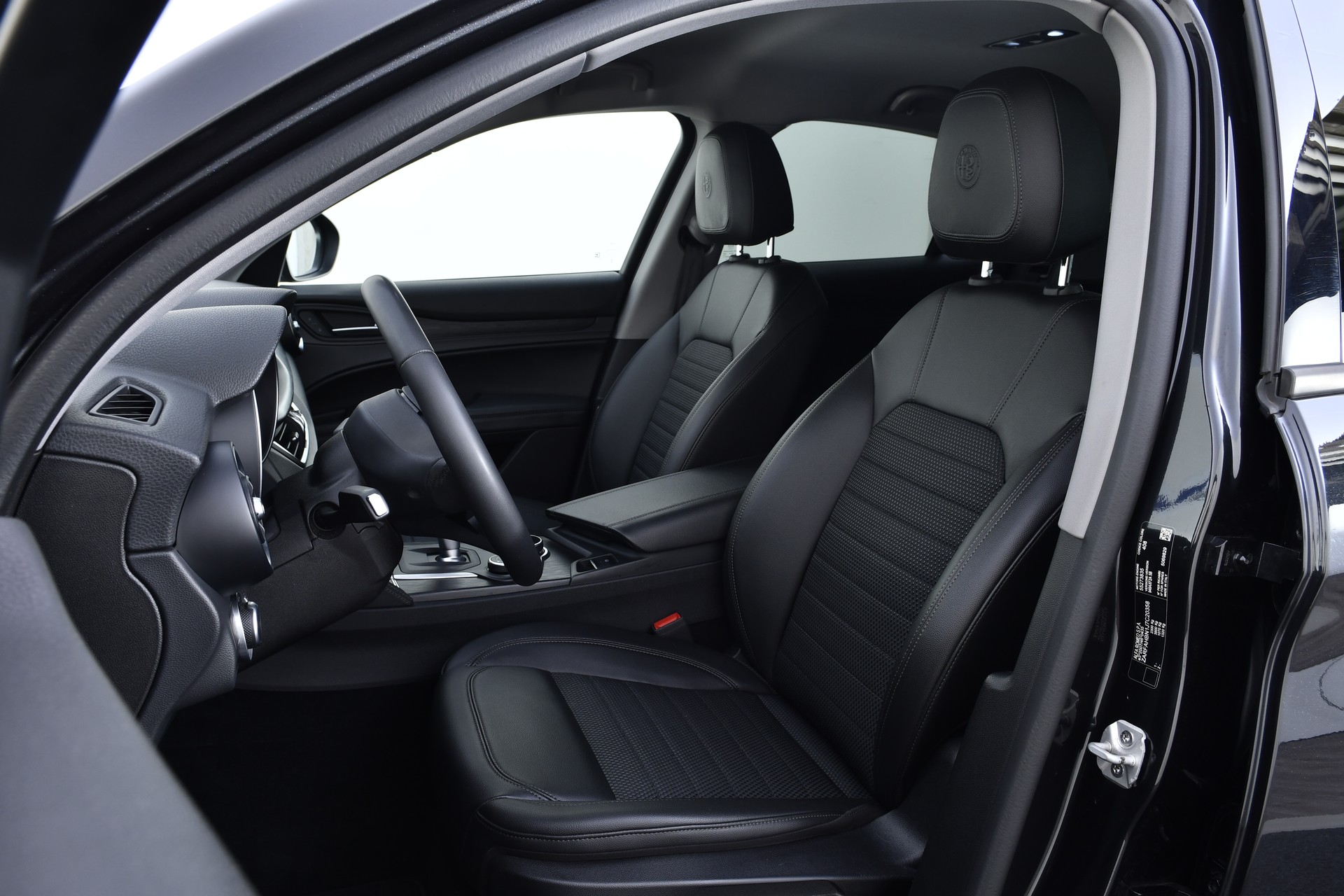 ALFA ROMEO Stelvio 2.0 Super Q4 Automatic-image-9