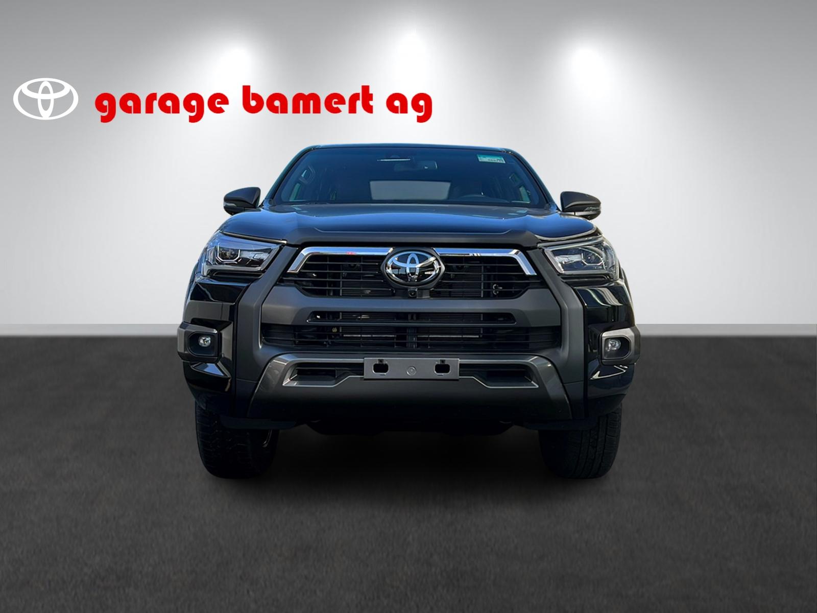 TOYOTA Hilux Double Cab.-Pick-up 2.8 D-4D MHEV 204 Invincible-showroom-element-1
