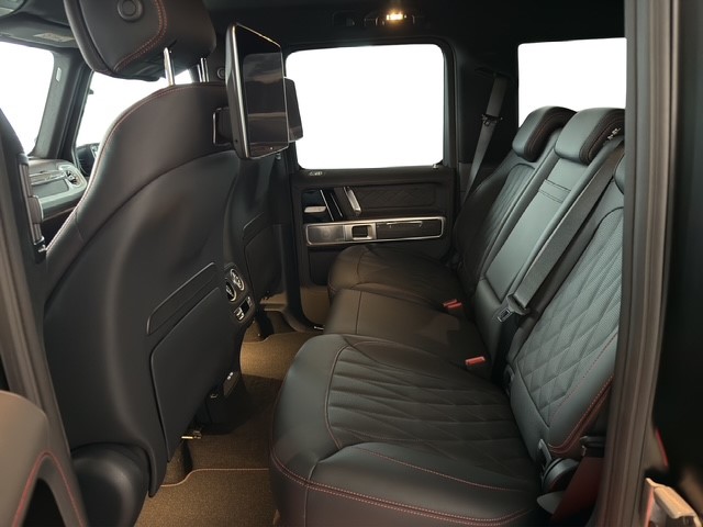 MERCEDES-BENZ G 63 AMG 9G-Tronic-image-8