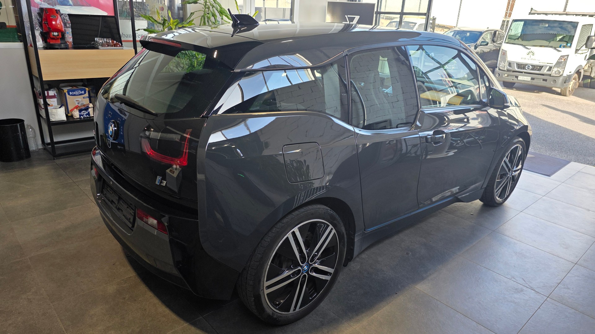 BMW i3 (60Ah) Range Extender-image-4