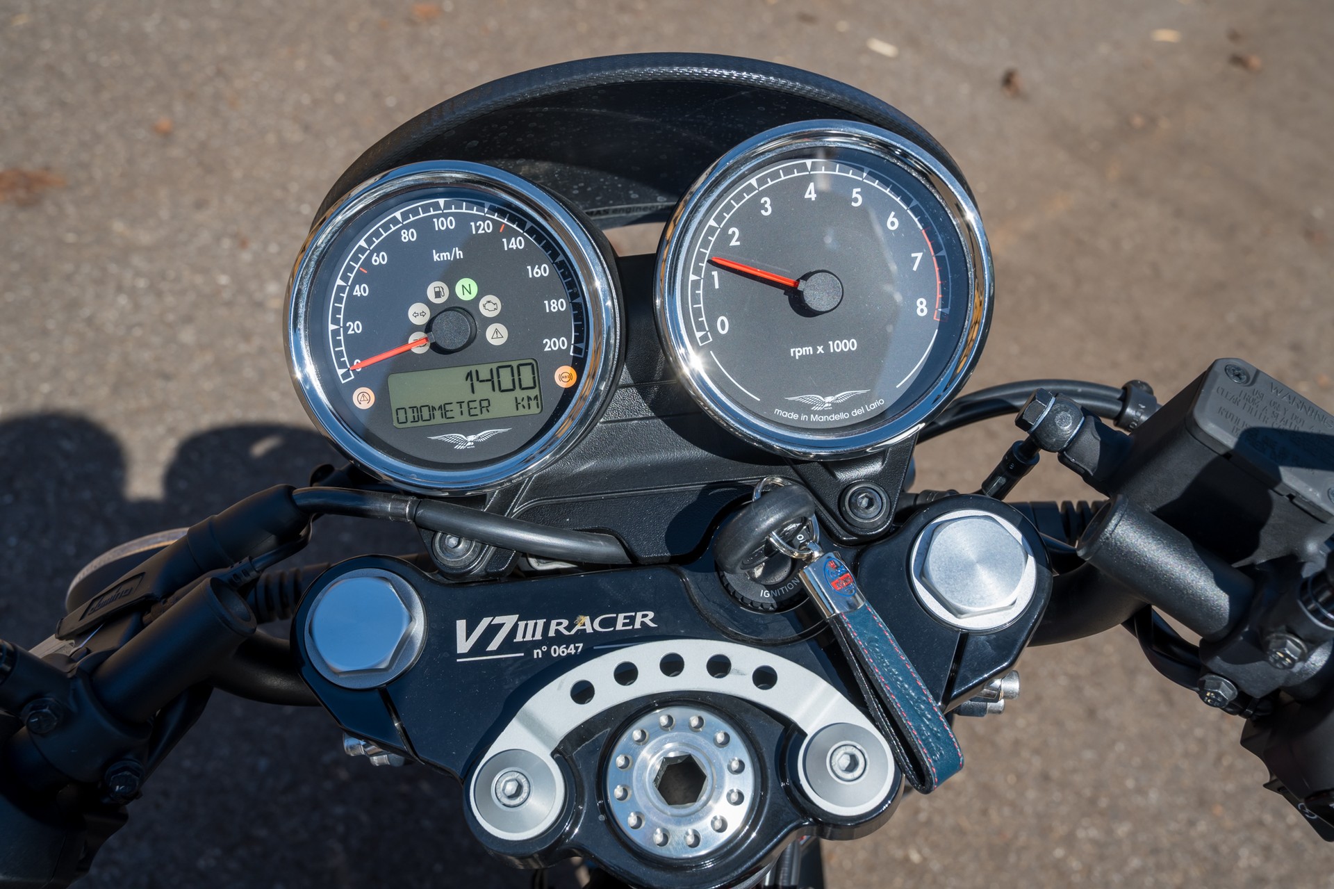 MOTO GUZZI V7 III Racer 750 ABS-image-4
