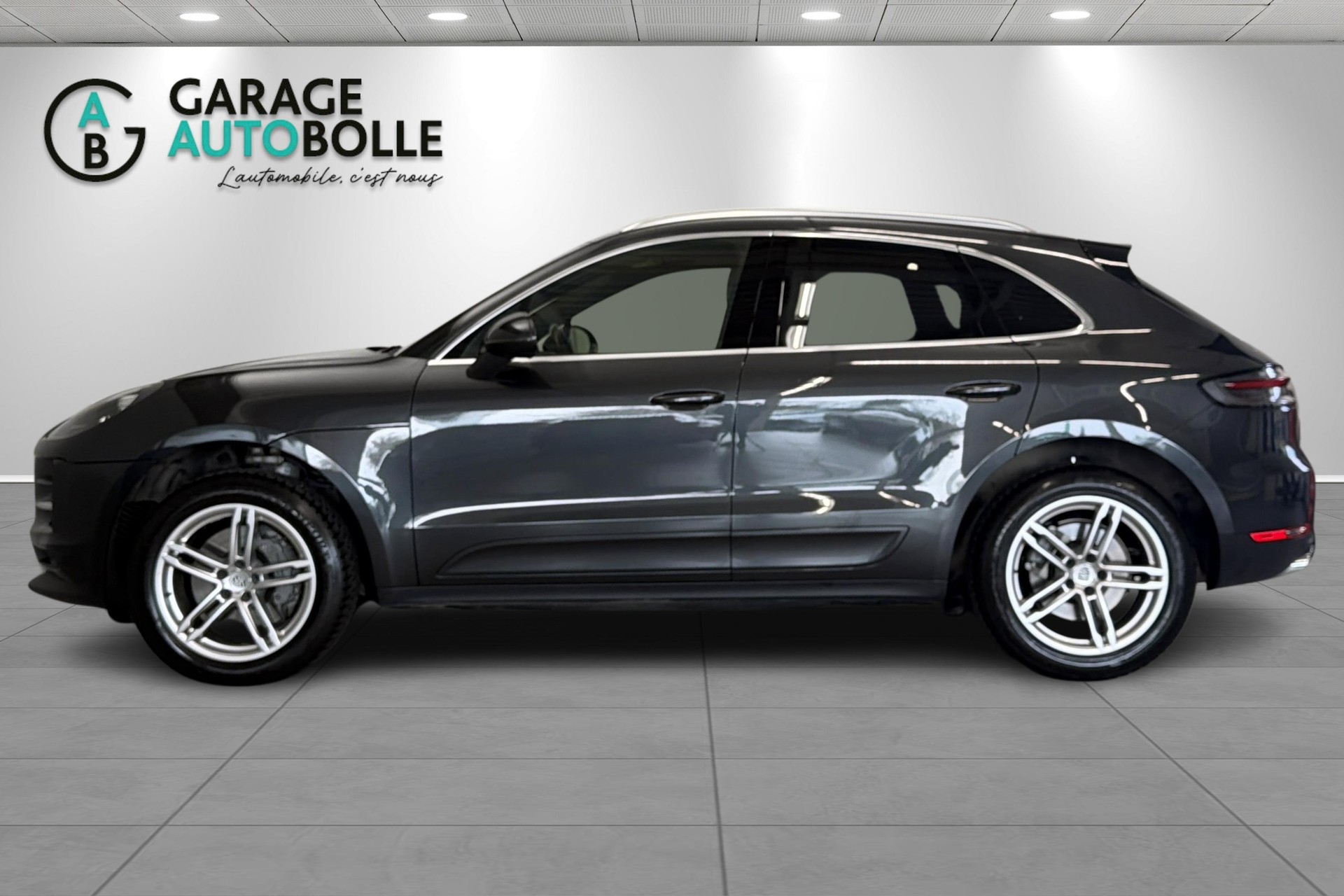 PORSCHE Macan S PDK-image-6