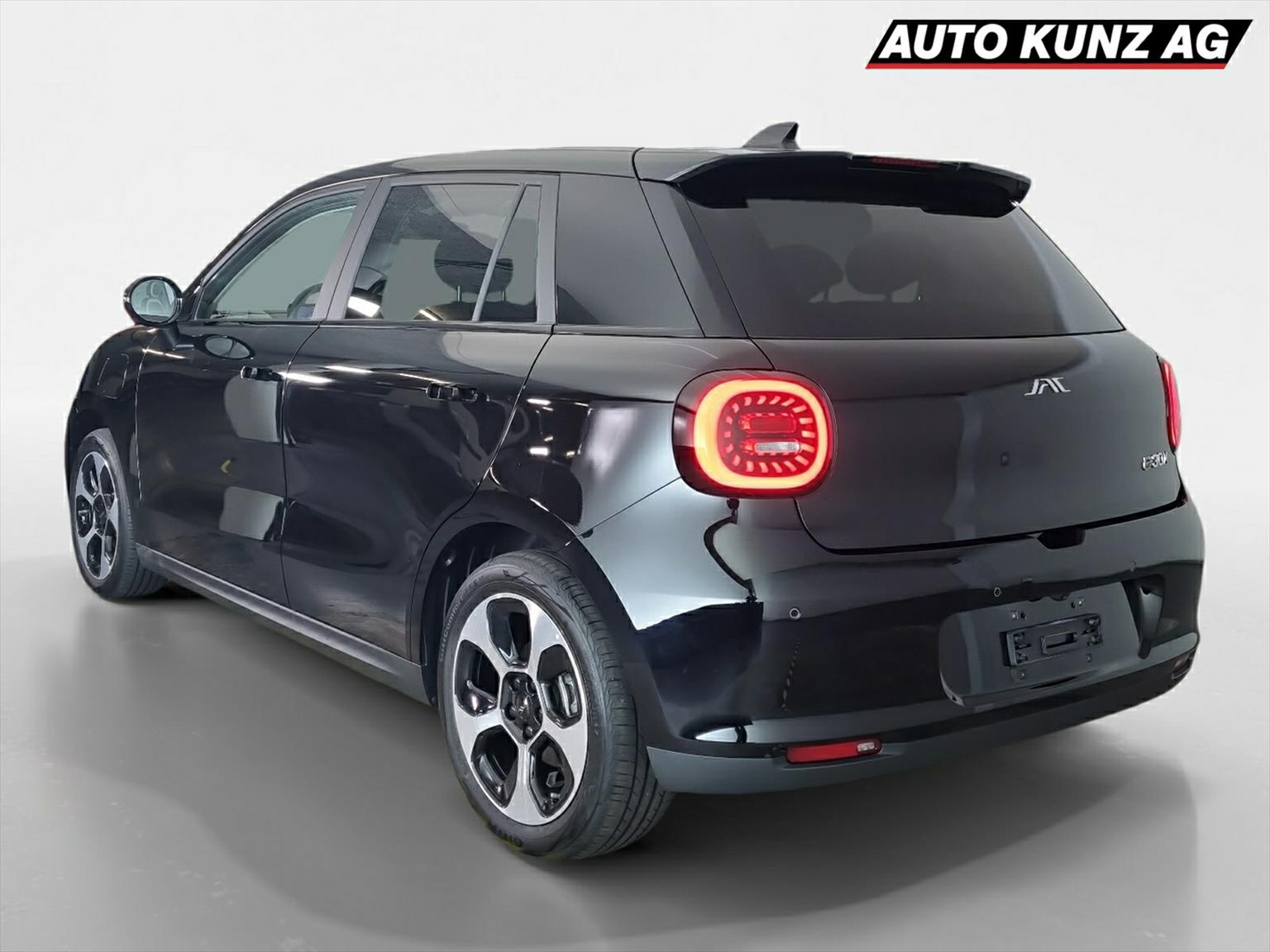 JAC E30X Elektro 51 kWh 374km Reichweite-showroom-element-1