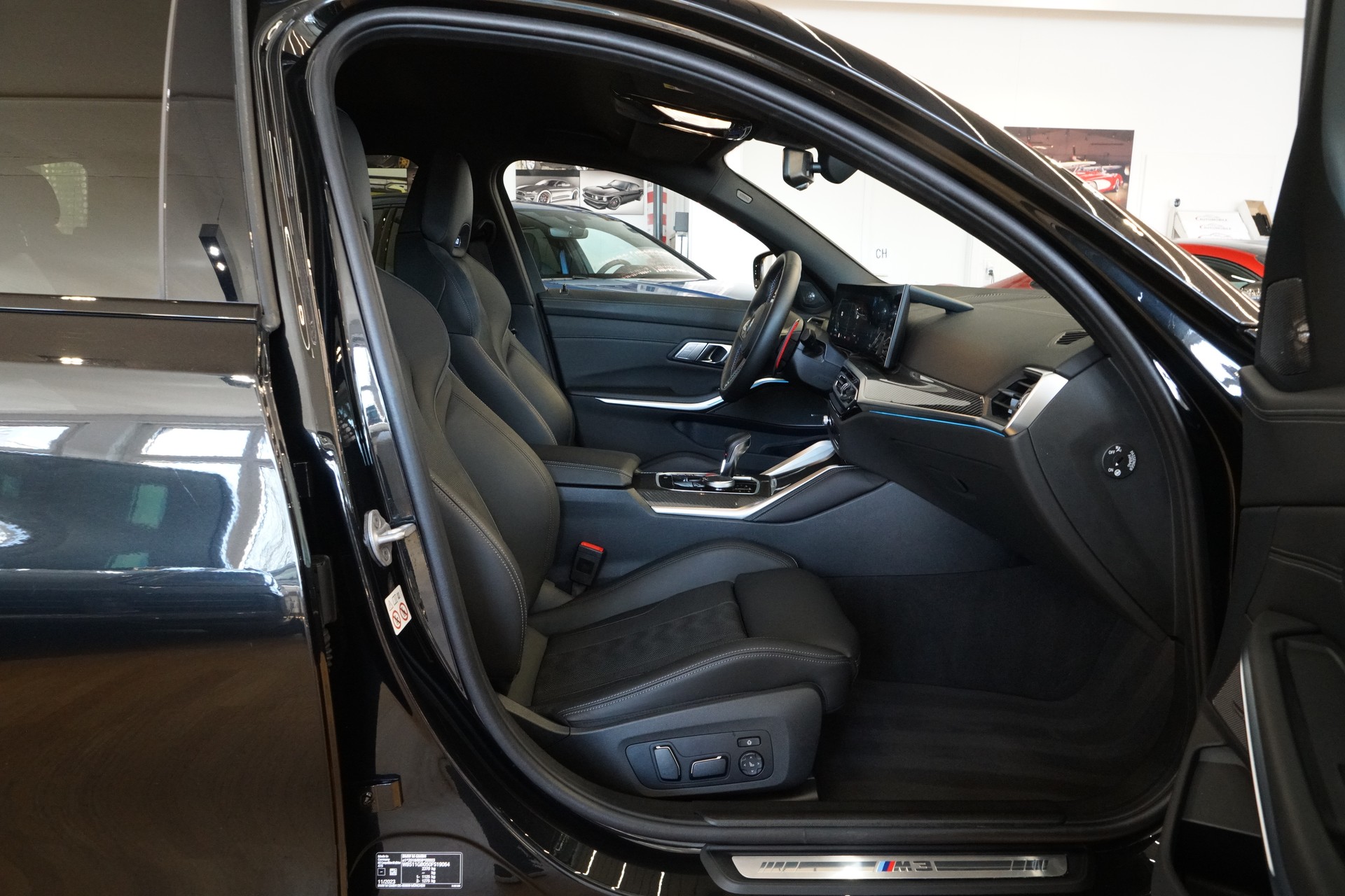 BMW M3 Touring xDrive Competition M-image-22