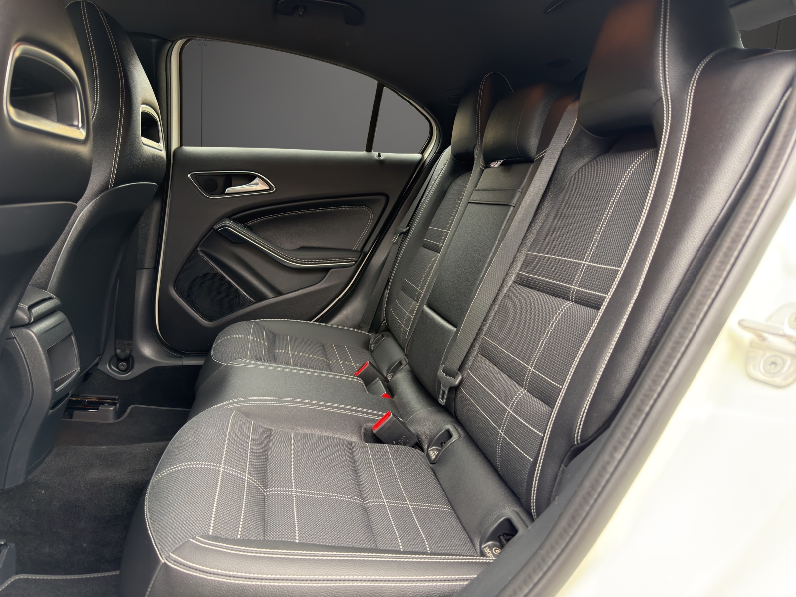 MERCEDES-BENZ A 180 Night Star Ab MFK | Top Angebot inkl Garantie-image-8