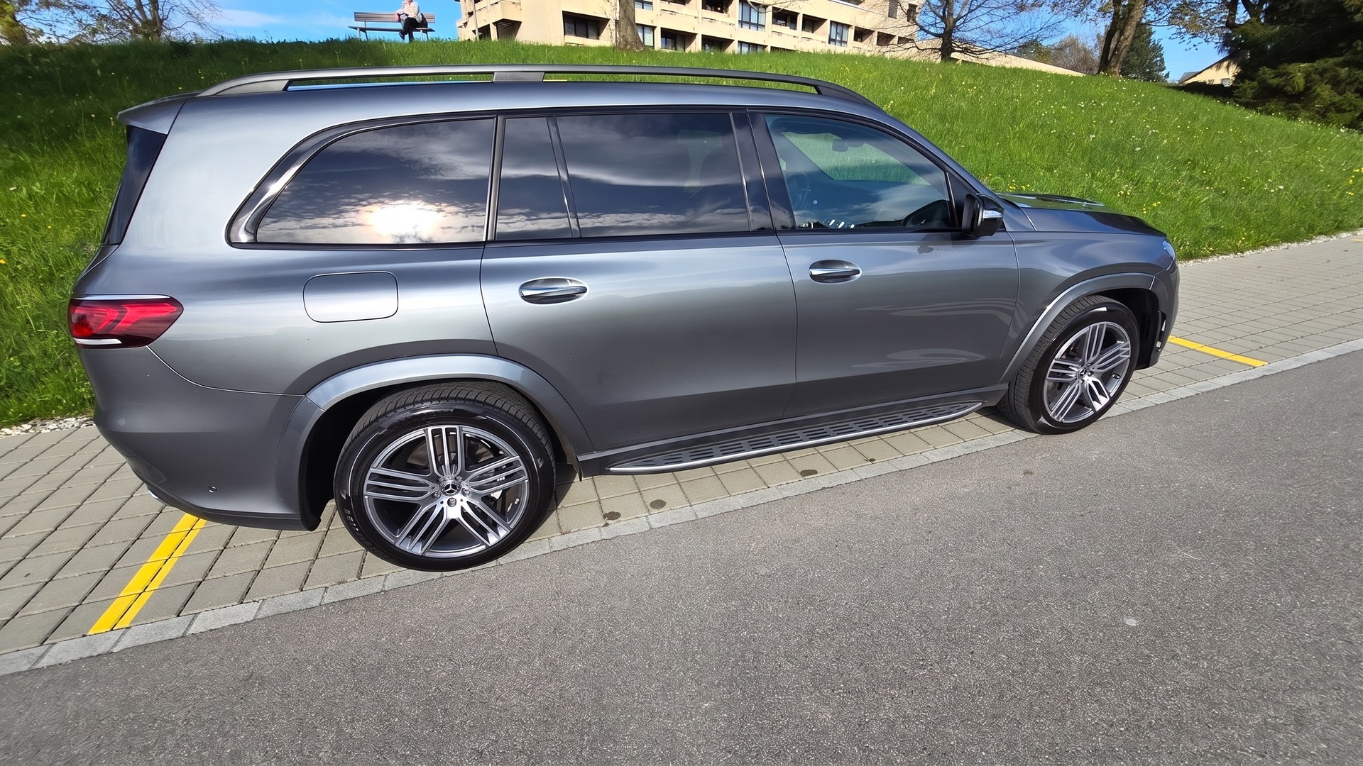 MERCEDES-BENZ AMG Line 4MATIC | 7-Sitzer | Vollausstattung-image-2