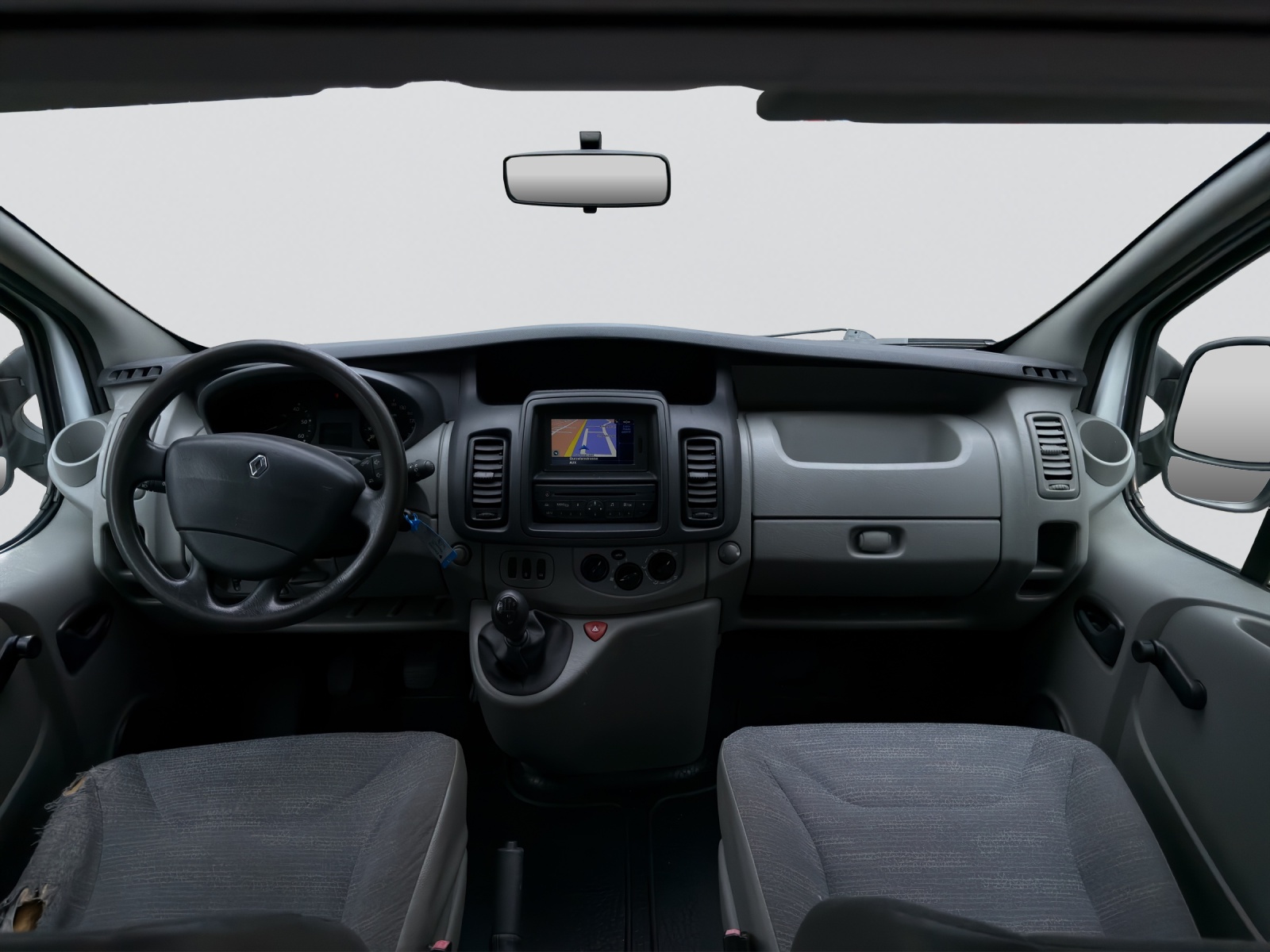 RENAULT Trafic 2.0 dCi 115 2.9t L2H2-image-8