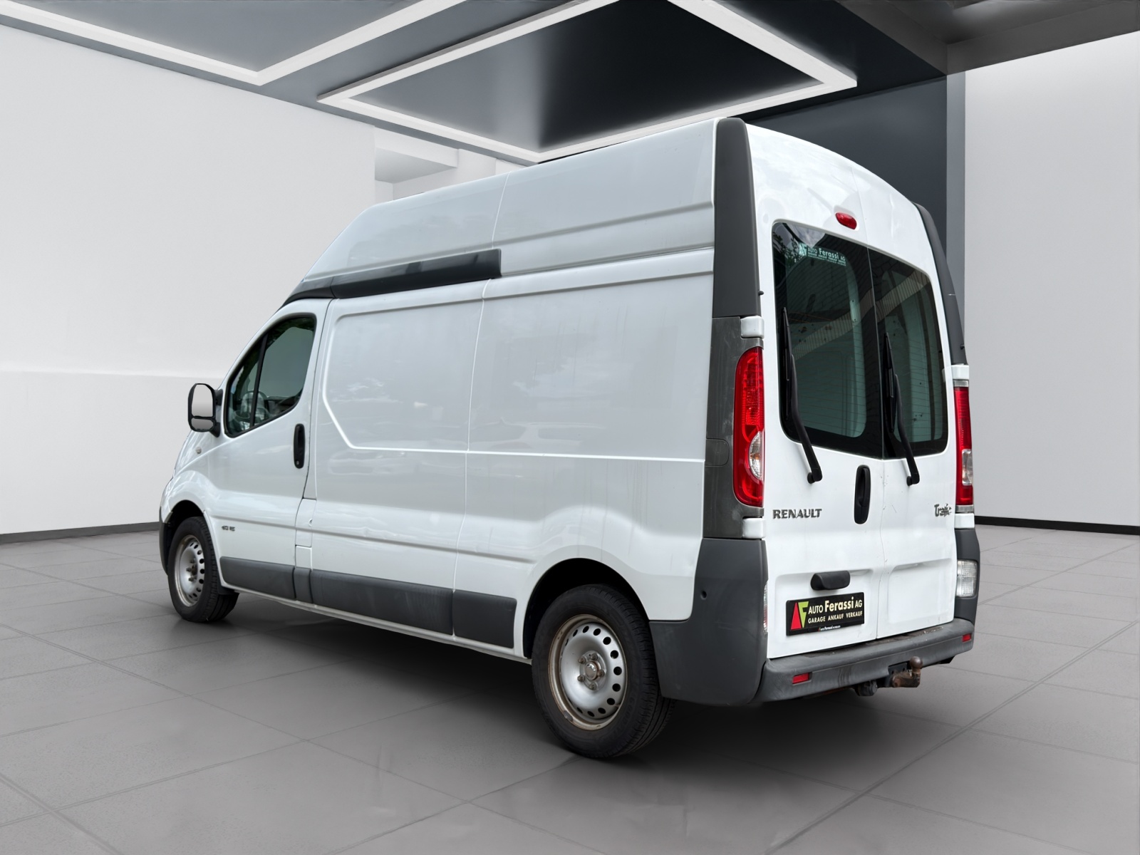 RENAULT Trafic 2.0 dCi 115 2.9t L2H2-showroom-element-3