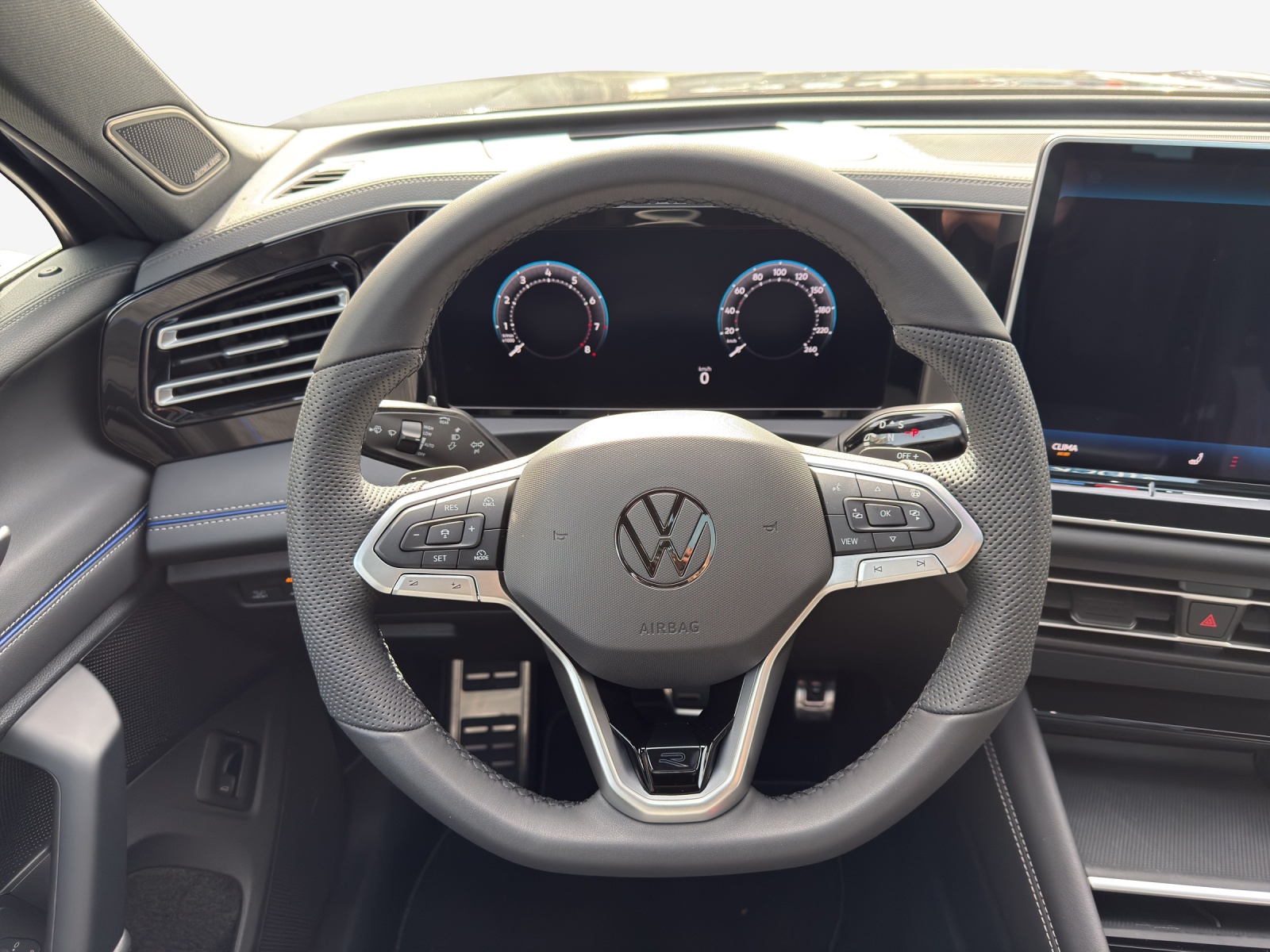VW Tiguan 1.5 TSI evo2 eHybrid R-Line DSG-image-9