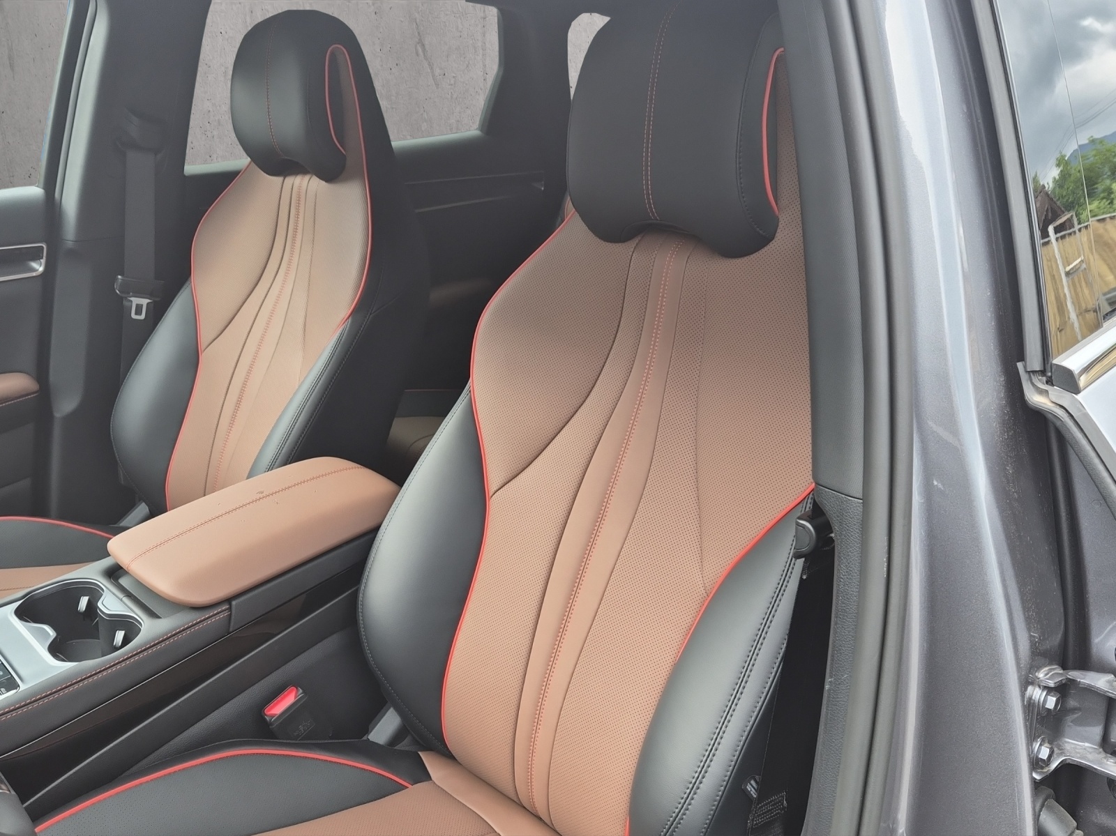 BYD Seal U DM-i Design AWD-image-7