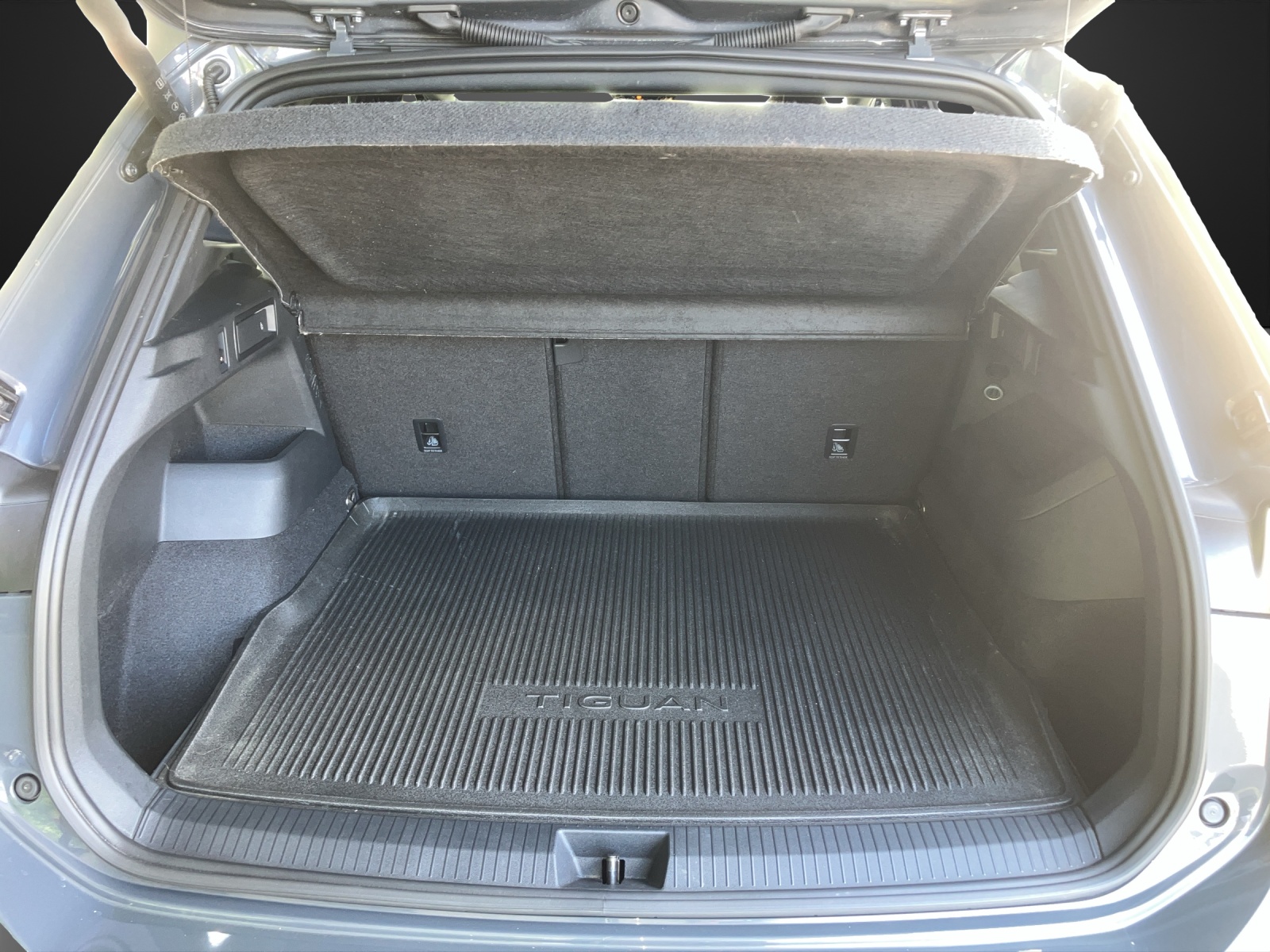 VW Tiguan 2.0 TDI SCR R-Line 4Motion DSG-image-10