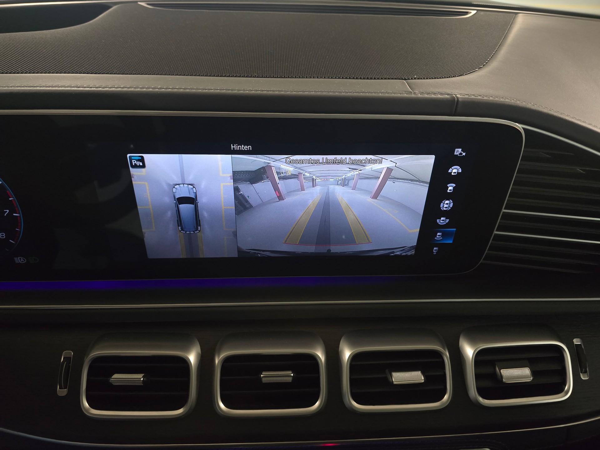 MERCEDES-BENZ GLS 580 4Matic AMG Line 9G-Tronic CH -Fahrzeug-image-13