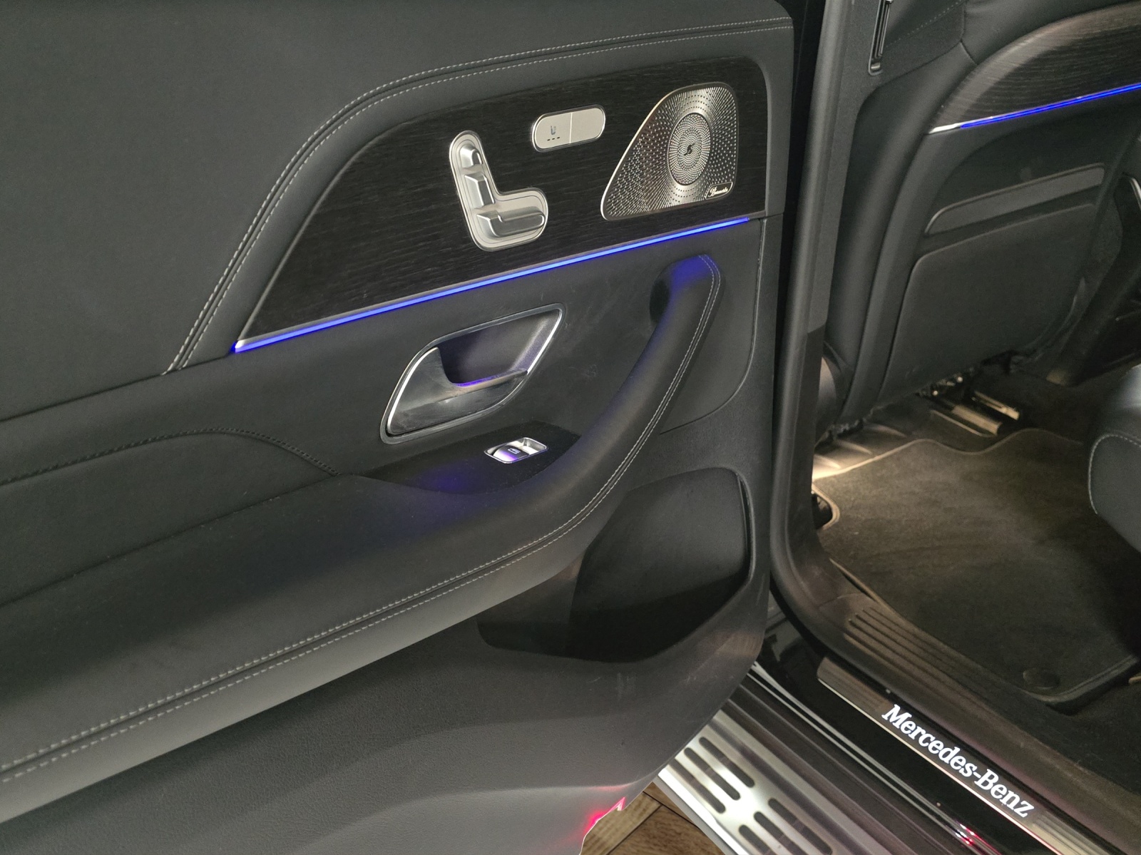 MERCEDES-BENZ GLS 580 4Matic AMG Line 9G-Tronic CH -Fahrzeug-image-26
