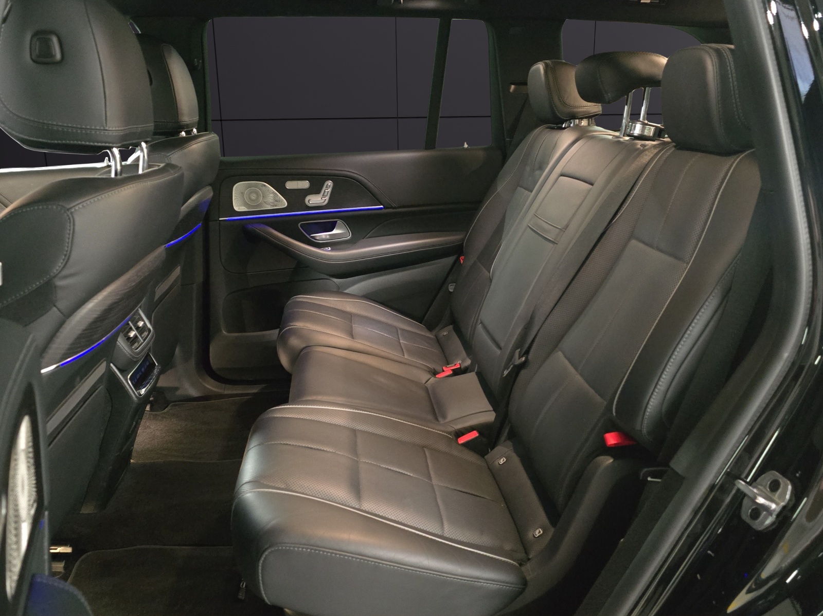 MERCEDES-BENZ GLS 580 4Matic AMG Line 9G-Tronic CH -Fahrzeug-image-23