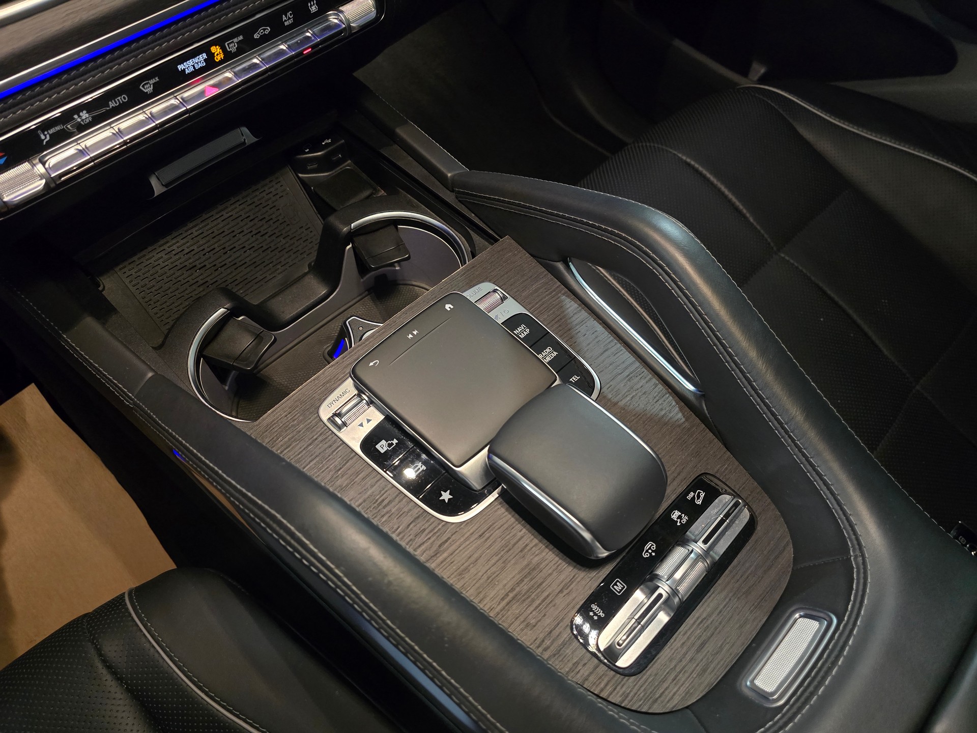 MERCEDES-BENZ GLS 580 4Matic AMG Line 9G-Tronic CH -Fahrzeug-image-20