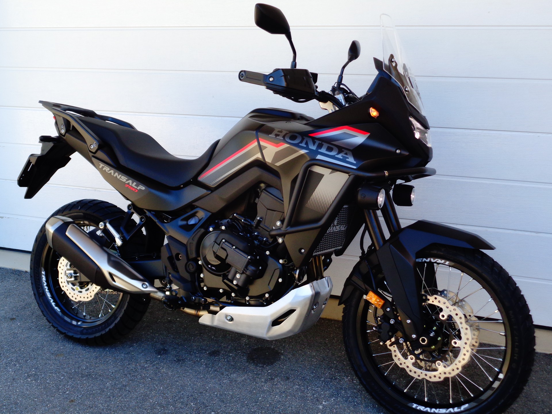 HONDA XL 750 Transalp E-Clutch-image-0
