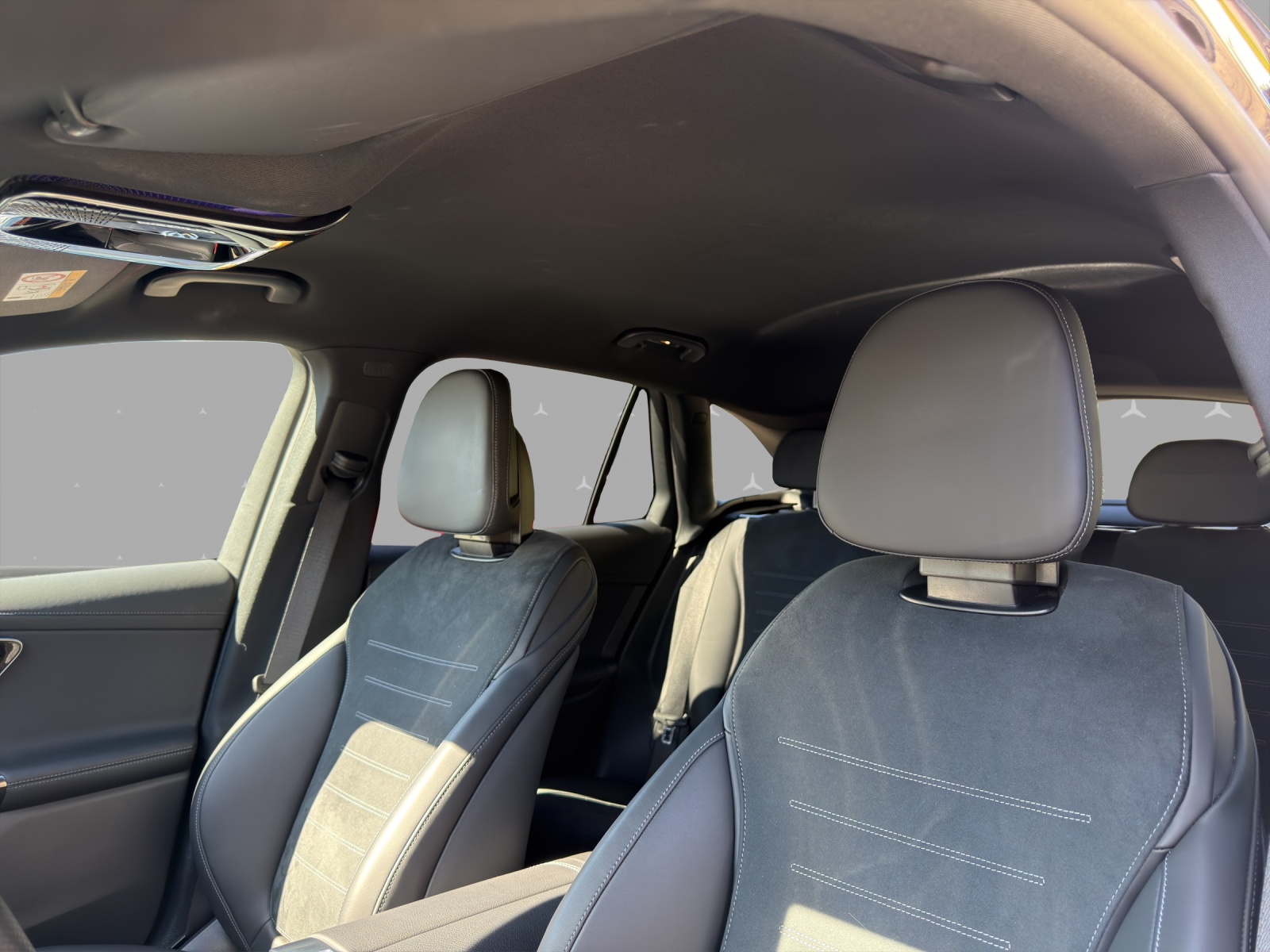 MERCEDES-BENZ GLC 300 de 4Matic 9G-Tronic-image-8